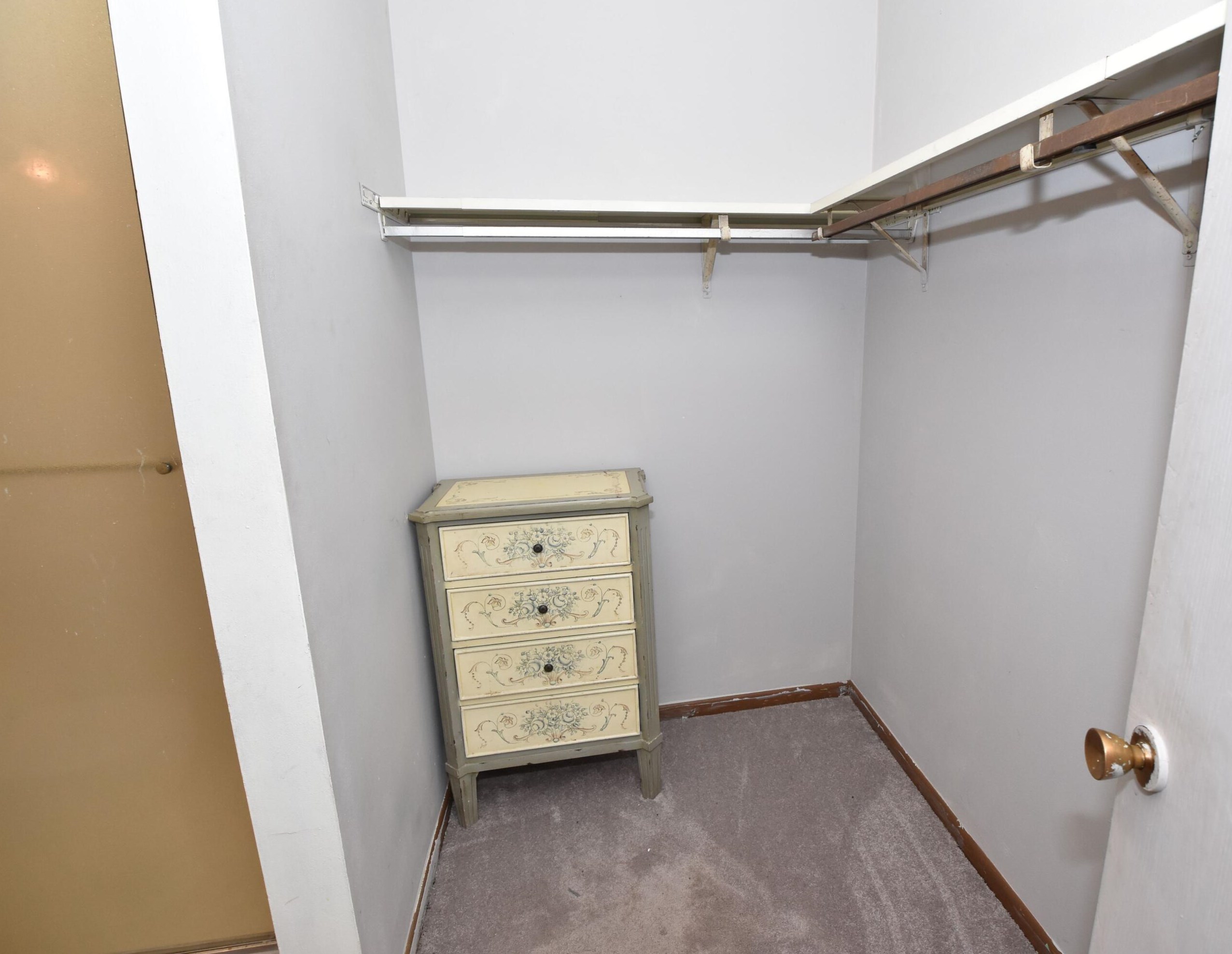 9012 70th St, Milwaukee WI  53223-2114 exterior