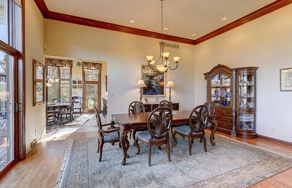 3000 Nagawicka Rd, Chenequa WI 53029-8322 exterior