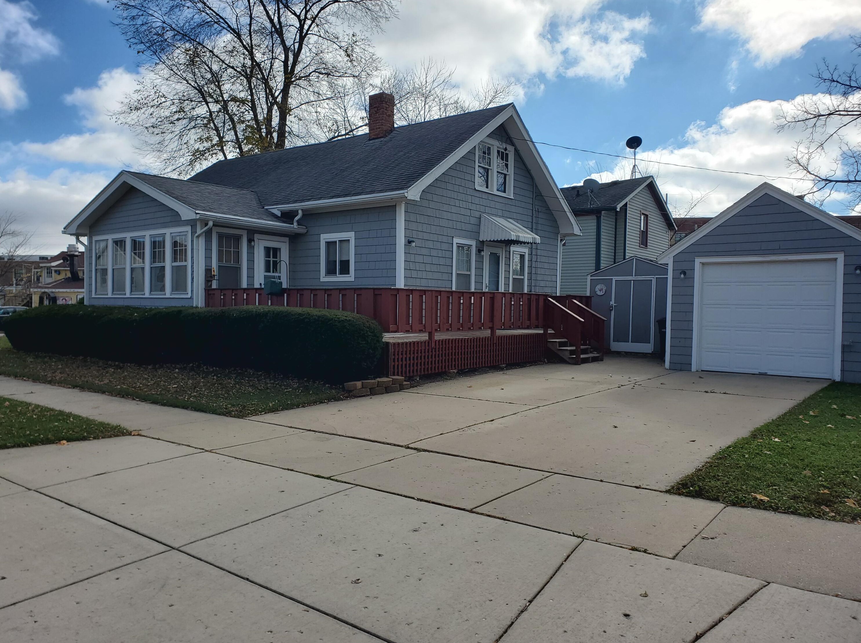 726 Grove St, Delavan, WI 53115-1843
