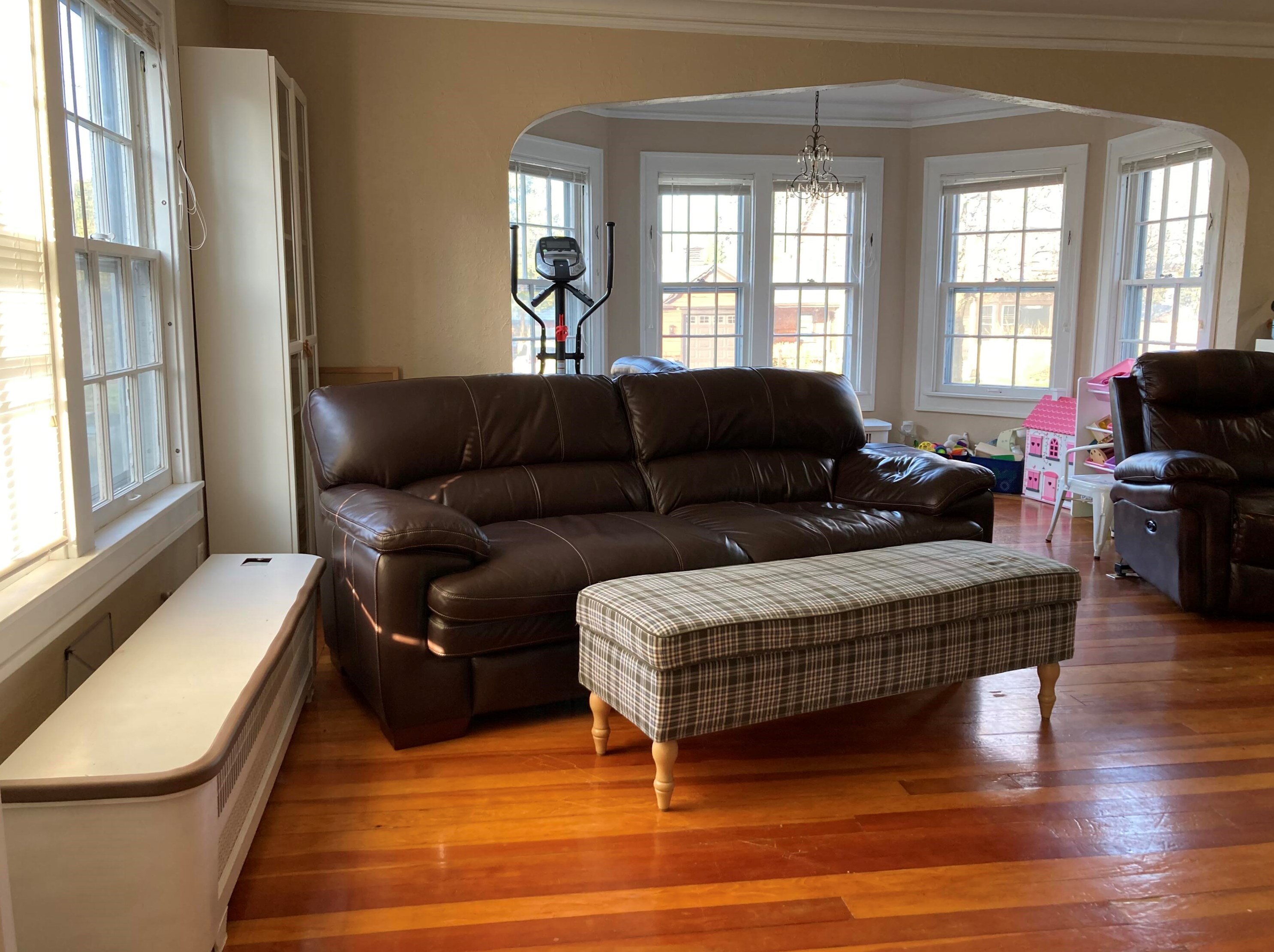 423 Clement Ave, Sheboygan, WI 53083-5043