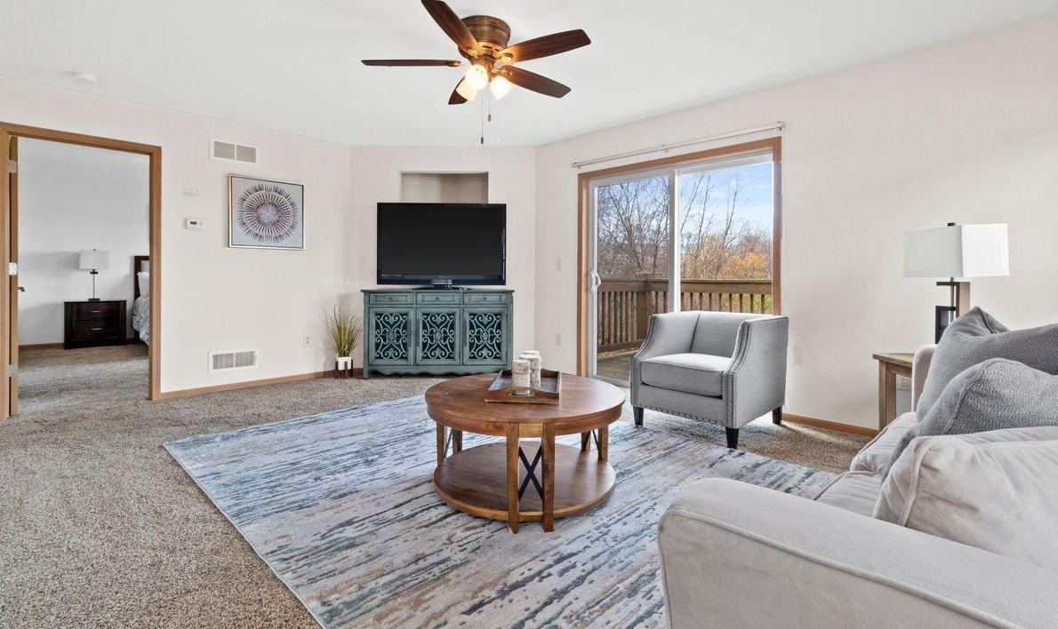2701 Somers Ct, Cudahy, WI 53110-1358