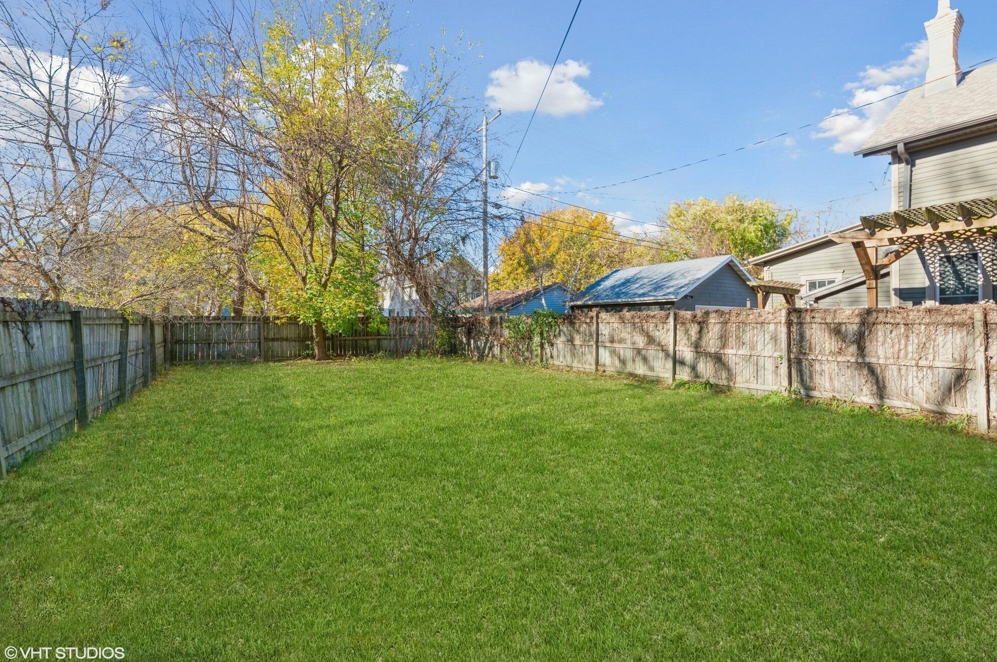 1420 Park Ave, Racine, WI 53403-2718