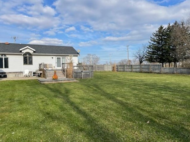 6315 104th St, Kenosha, WI 53158