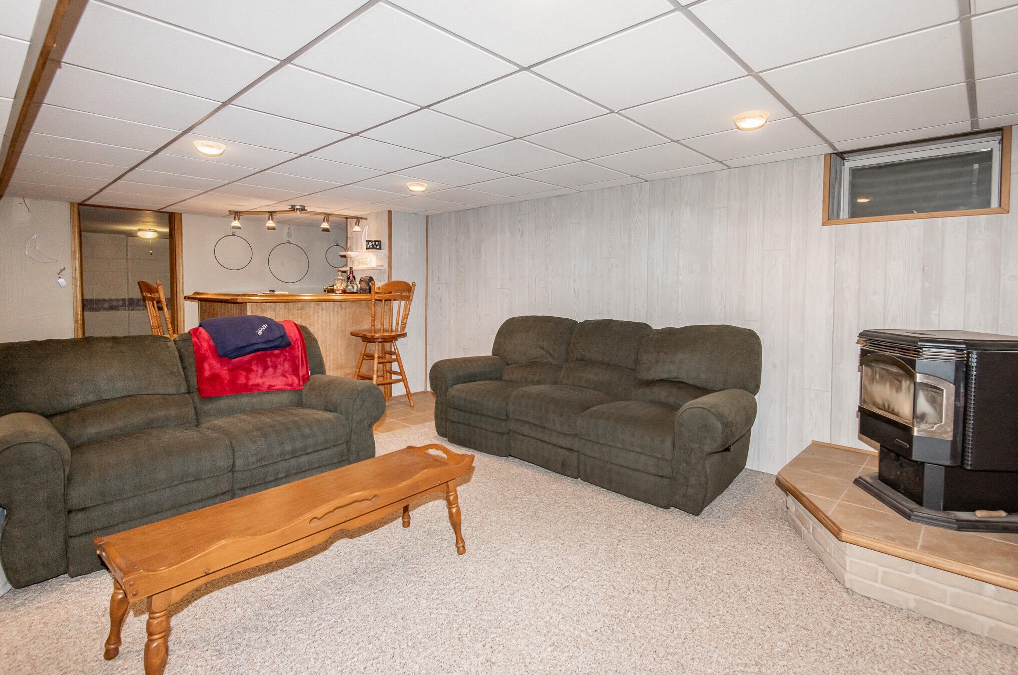 990 13th Ave, Grafton WI  53024-1512 exterior