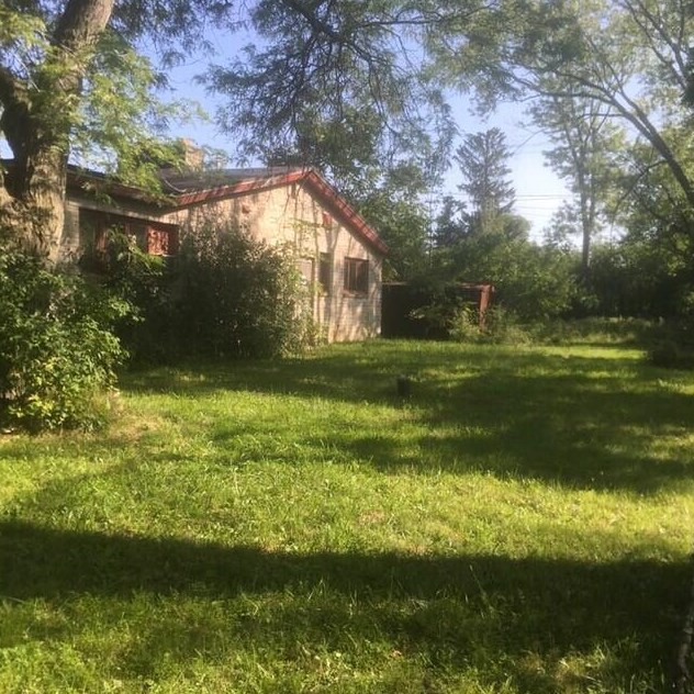 15901 W Santa Rosa Blvd, Waukesha, WI 53151