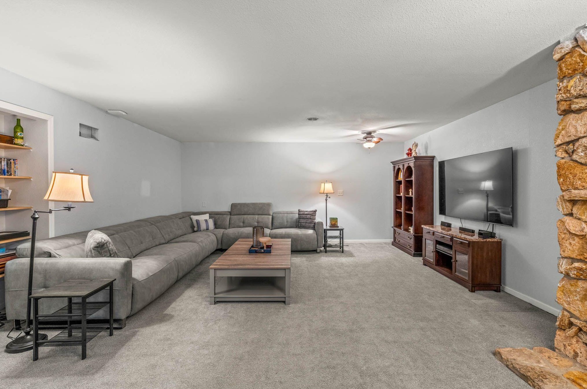 5823 Taylor Ave, Racine, WI 53403-9418