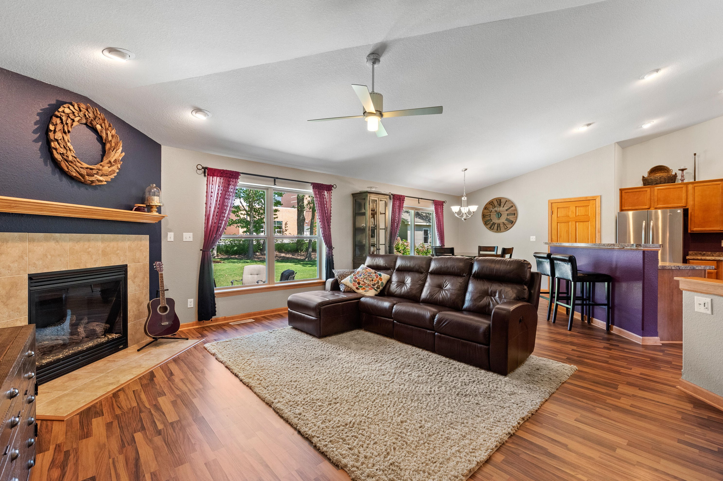 3880 Green Meadows Ct, Oak Creek WI  53154-6653 exterior