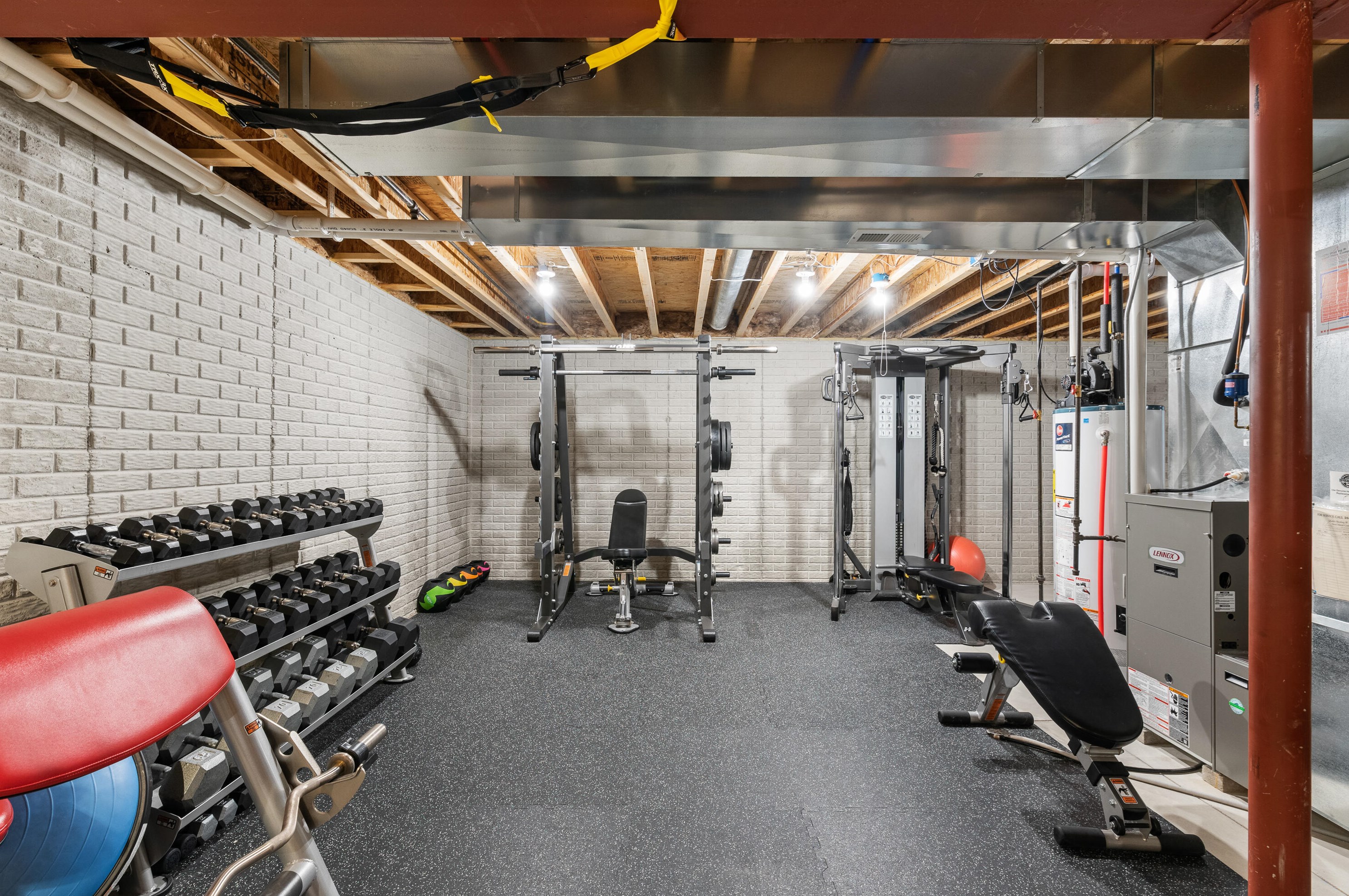 3880 Green Meadows Ct, Oak Creek WI  53154-6653 exterior