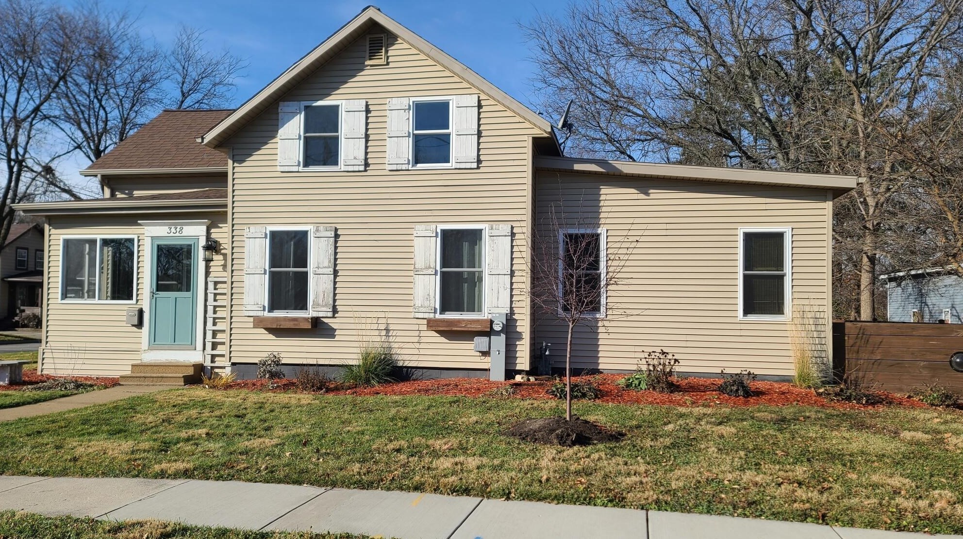 338 W Milwaukee Ave, Fort Atkinson, WI 53538