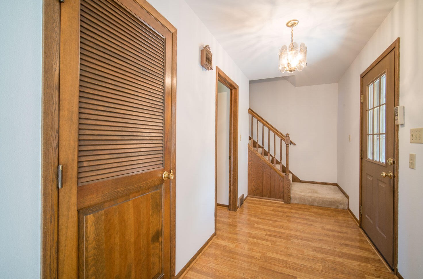 7564 Glencoe Dr, Cedarburg, WI 53012-9786