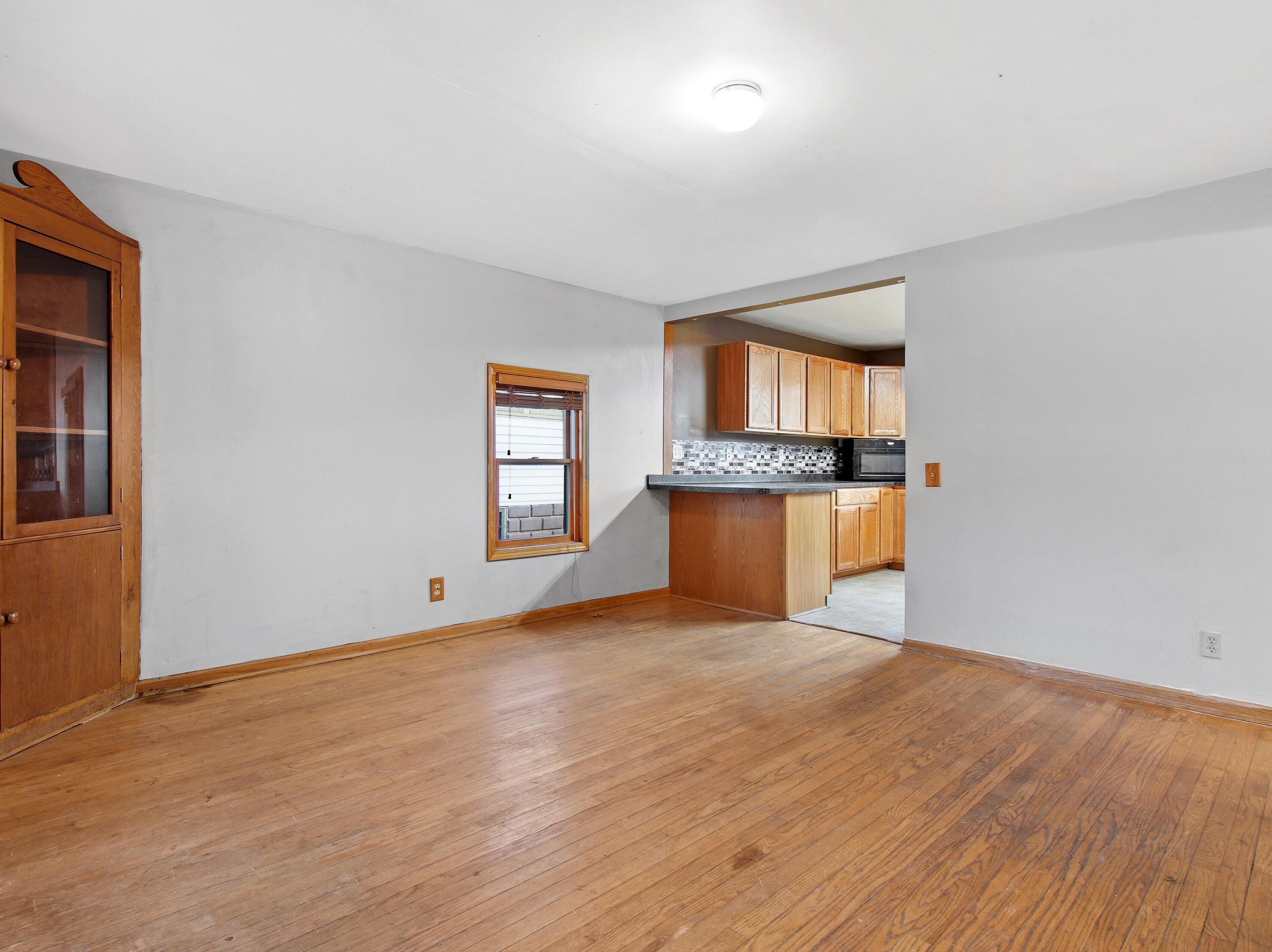 303 Maple Ave, Clinton, WI 53525