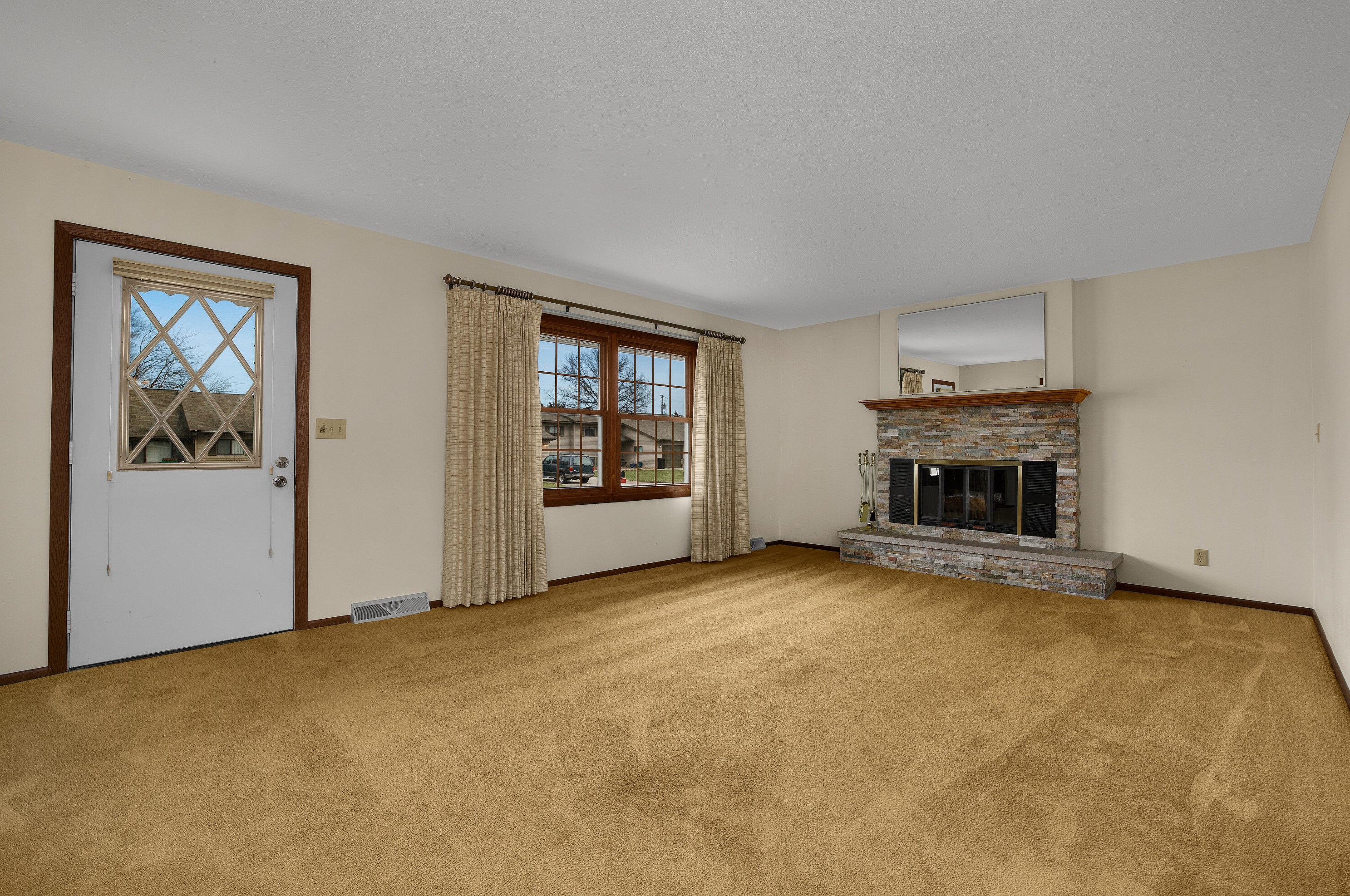 3009 Youngdale Ave, La Crosse, WI 54603