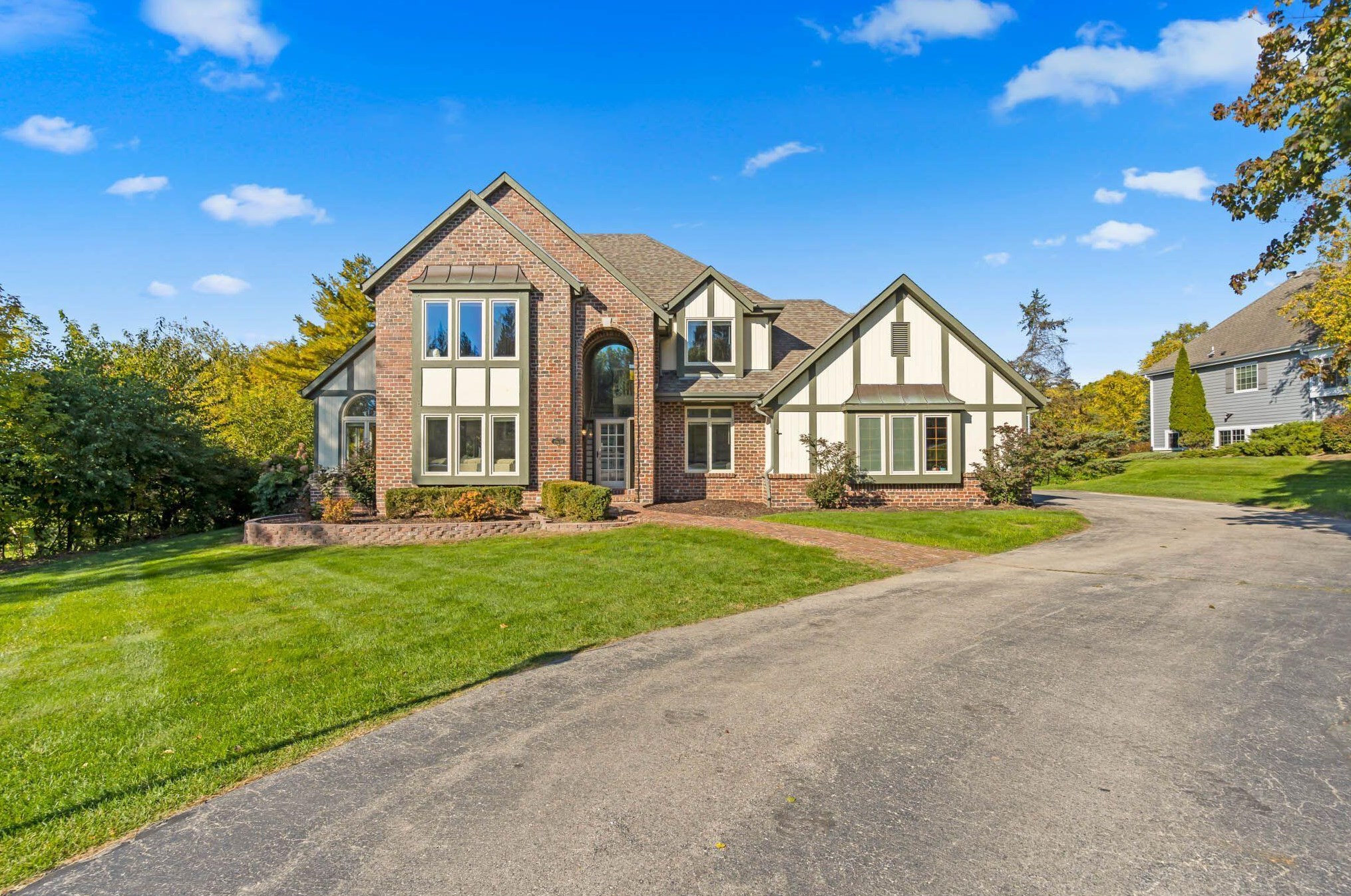 19630 W North Ave, Brookfield, WI 53045