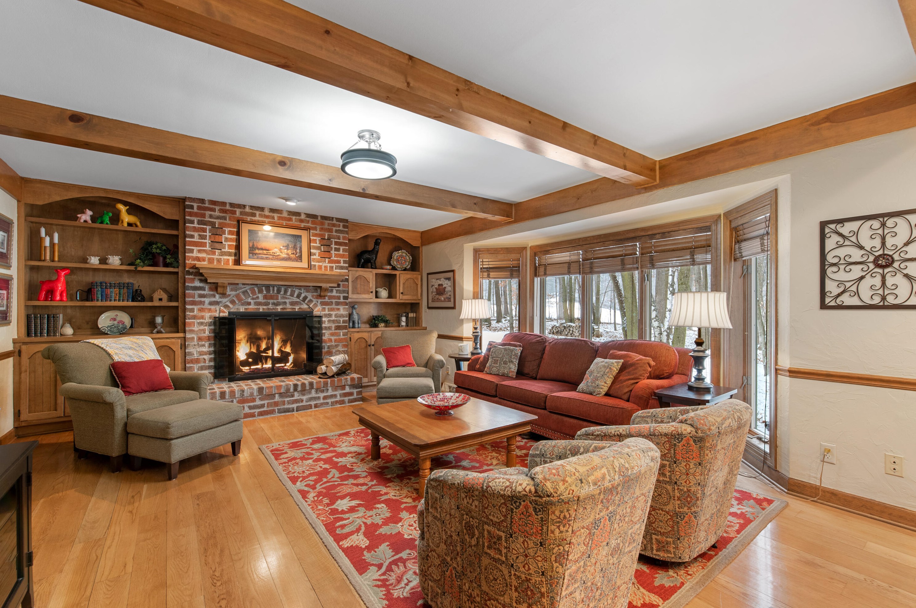5899 Golfview Dr, West Bend, WI 53095