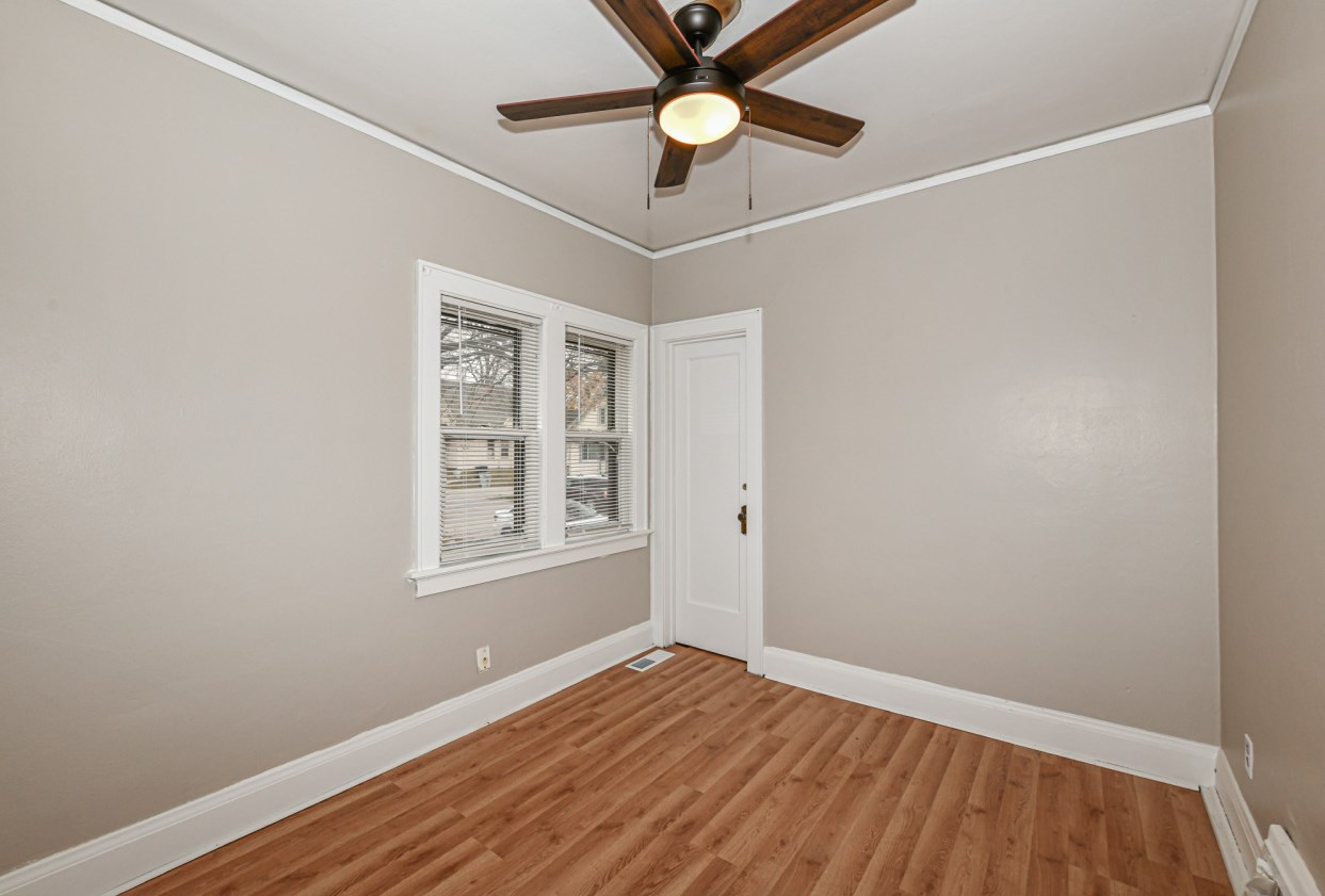 505 Clarke St, Milwaukee WI  53212-2922 exterior