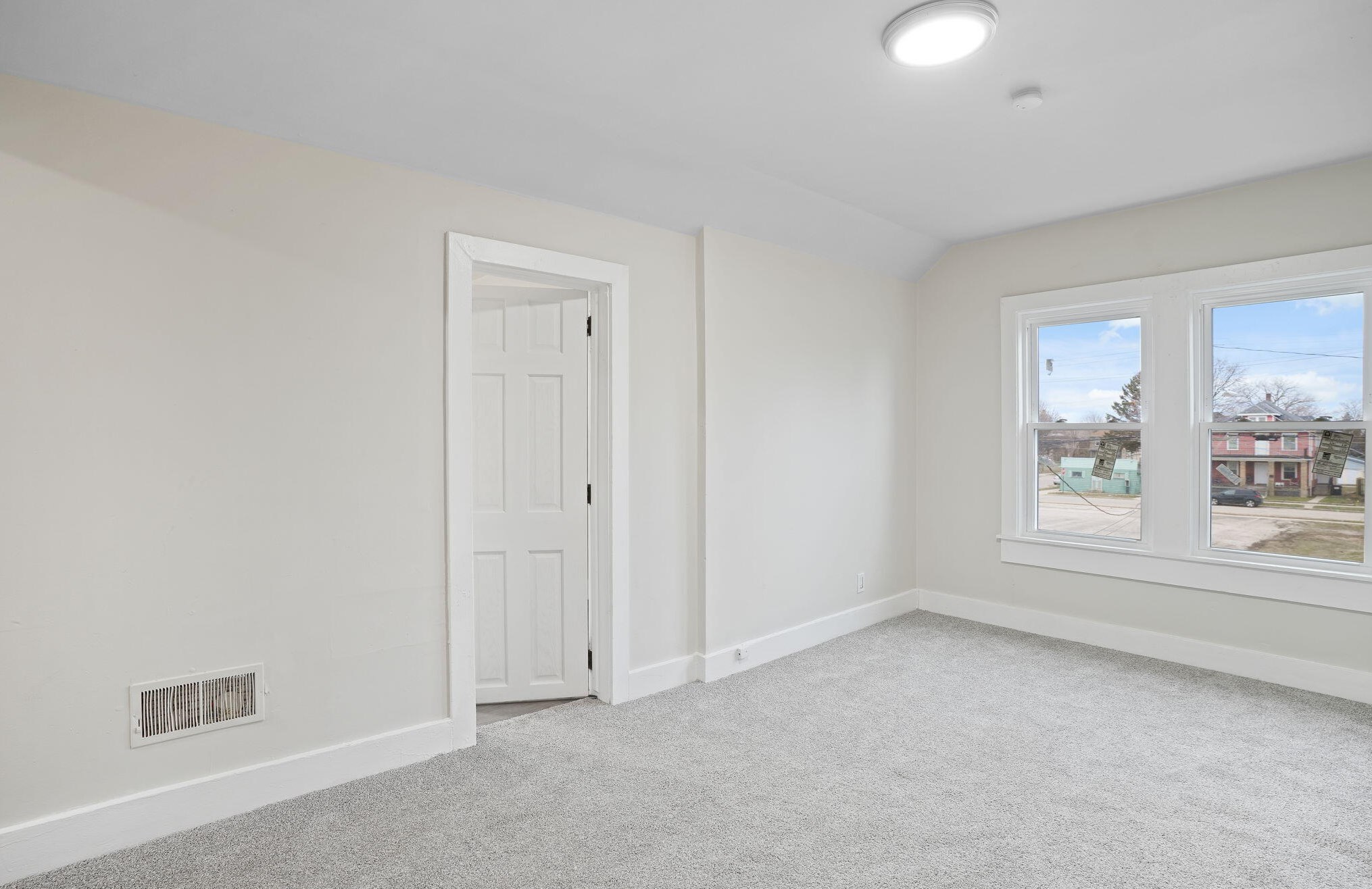 2213 Racine St, Racine WI  53403-3344 exterior