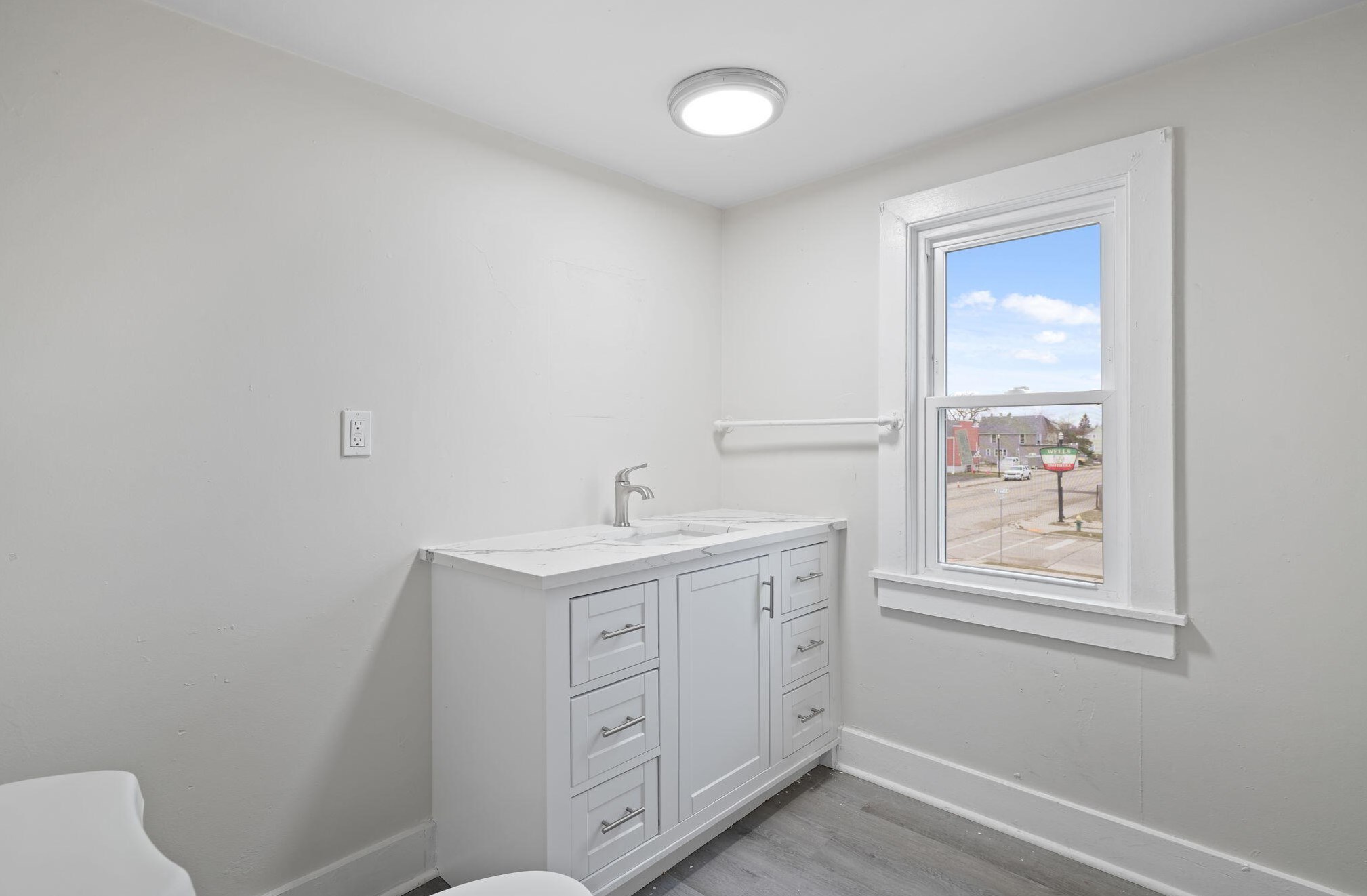 2213 Racine St, Racine WI  53403-3344 exterior