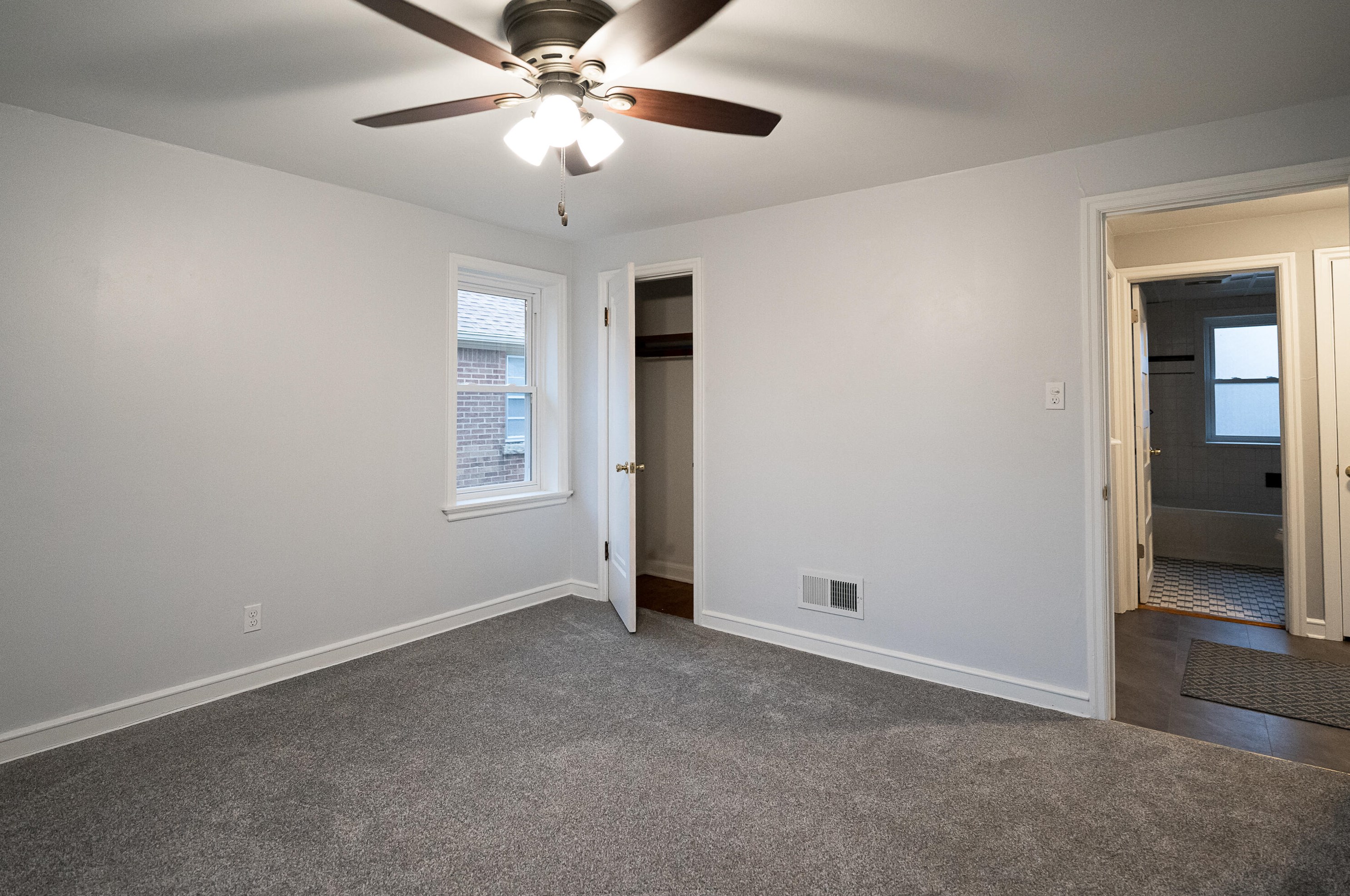 3806 53, Milwaukee WI 53216-2202 exterior