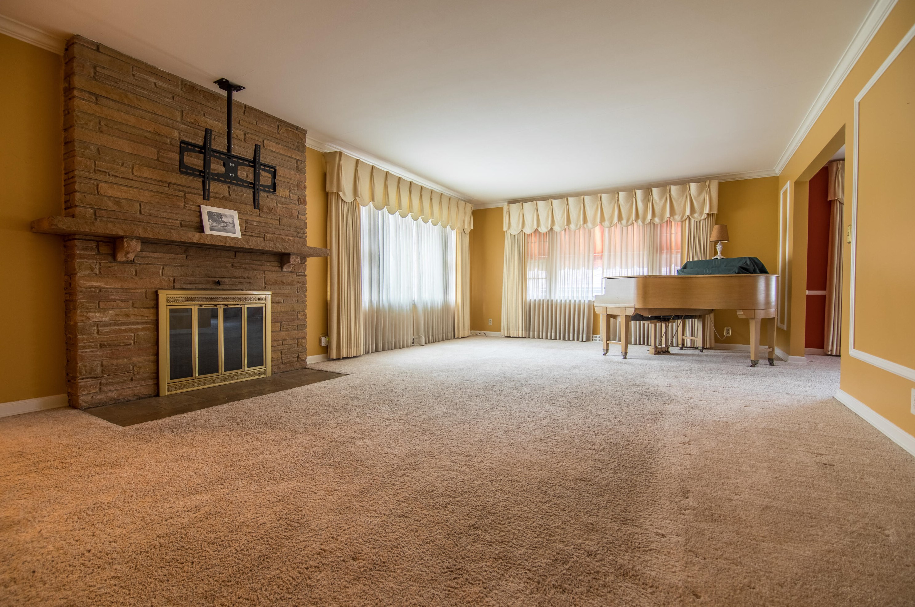 3342 Taylor Ave, Racine, WI 53405-4506
