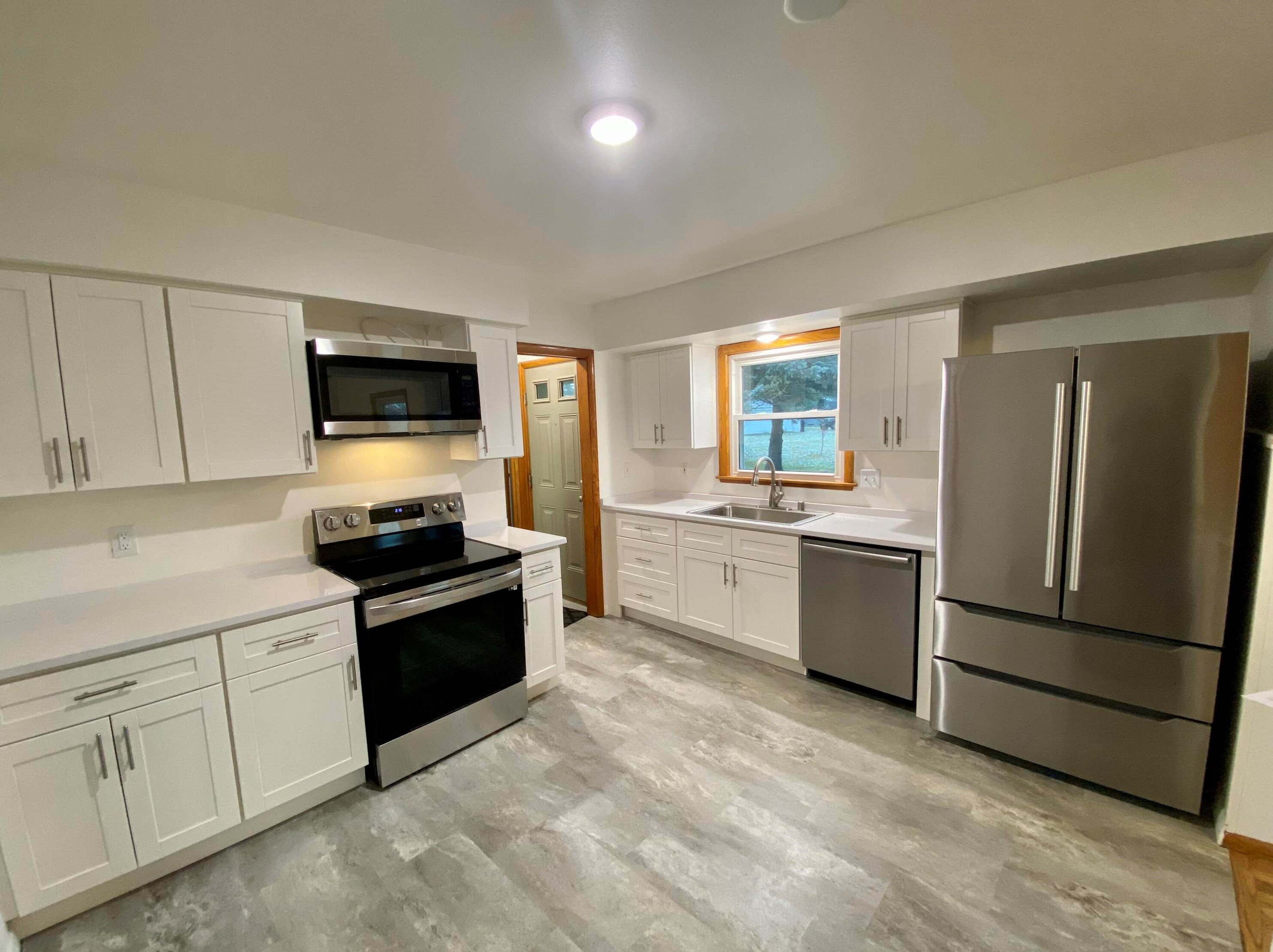 1620 Holden St, Port Washington, WI 53074-1023