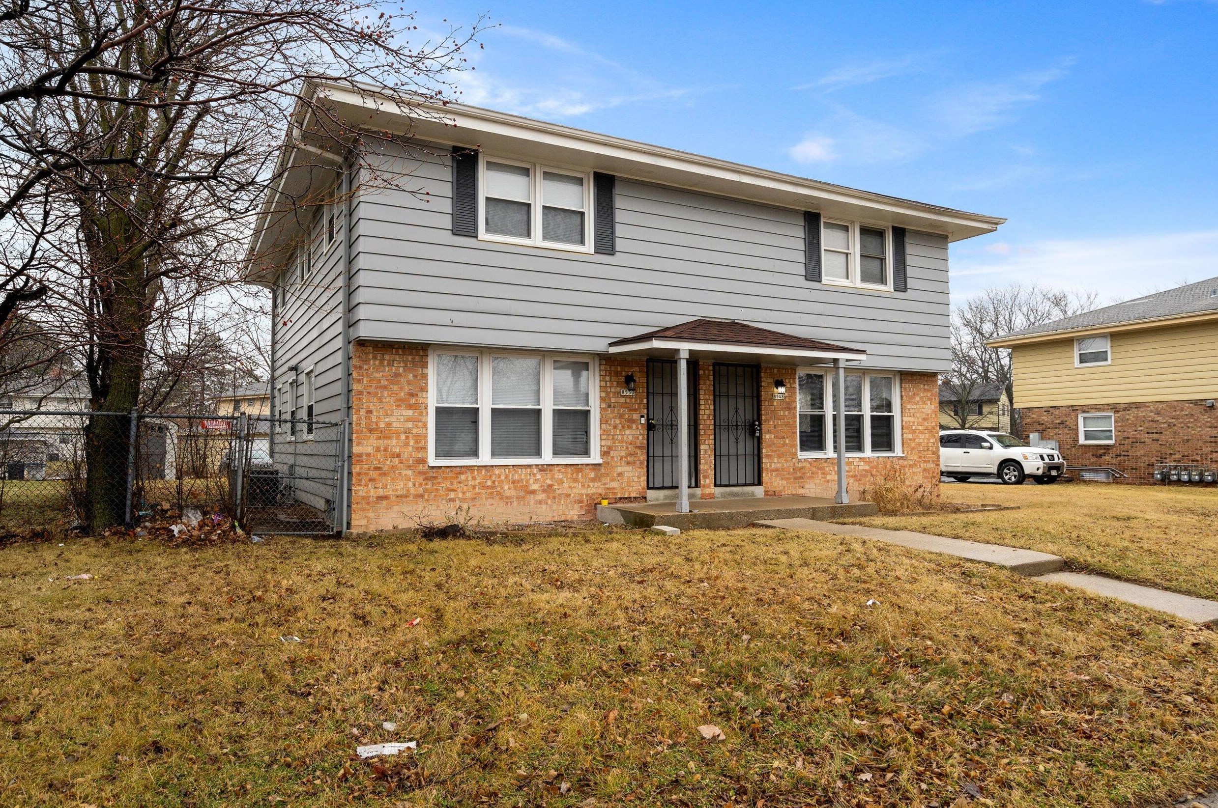 8548 107th St, Milwaukee, WI 53224-2210