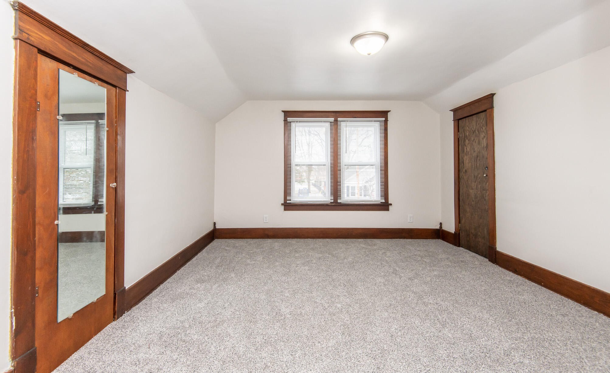 1416 New St, Union Grove WI  53182-1441 exterior