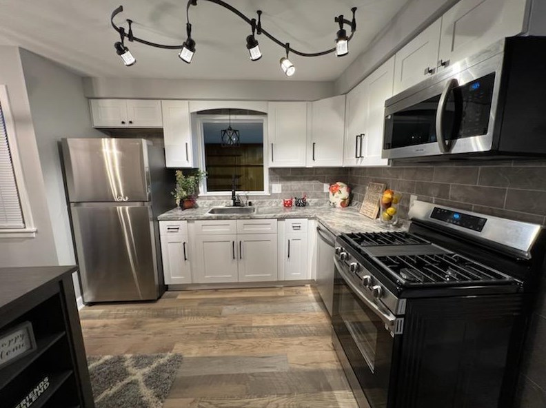 2904 Webster St, Racine, WI 53403-2872