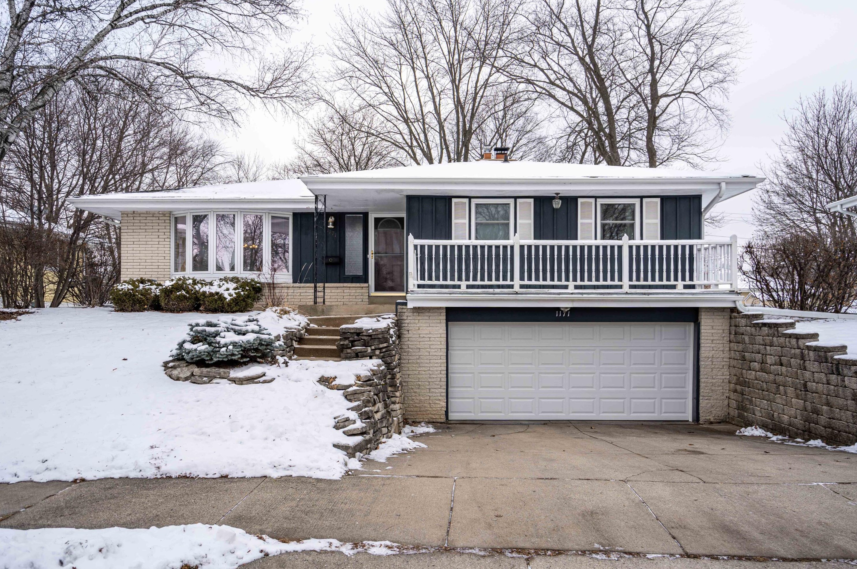 1171 Irving Pl, Waukesha, WI 53188