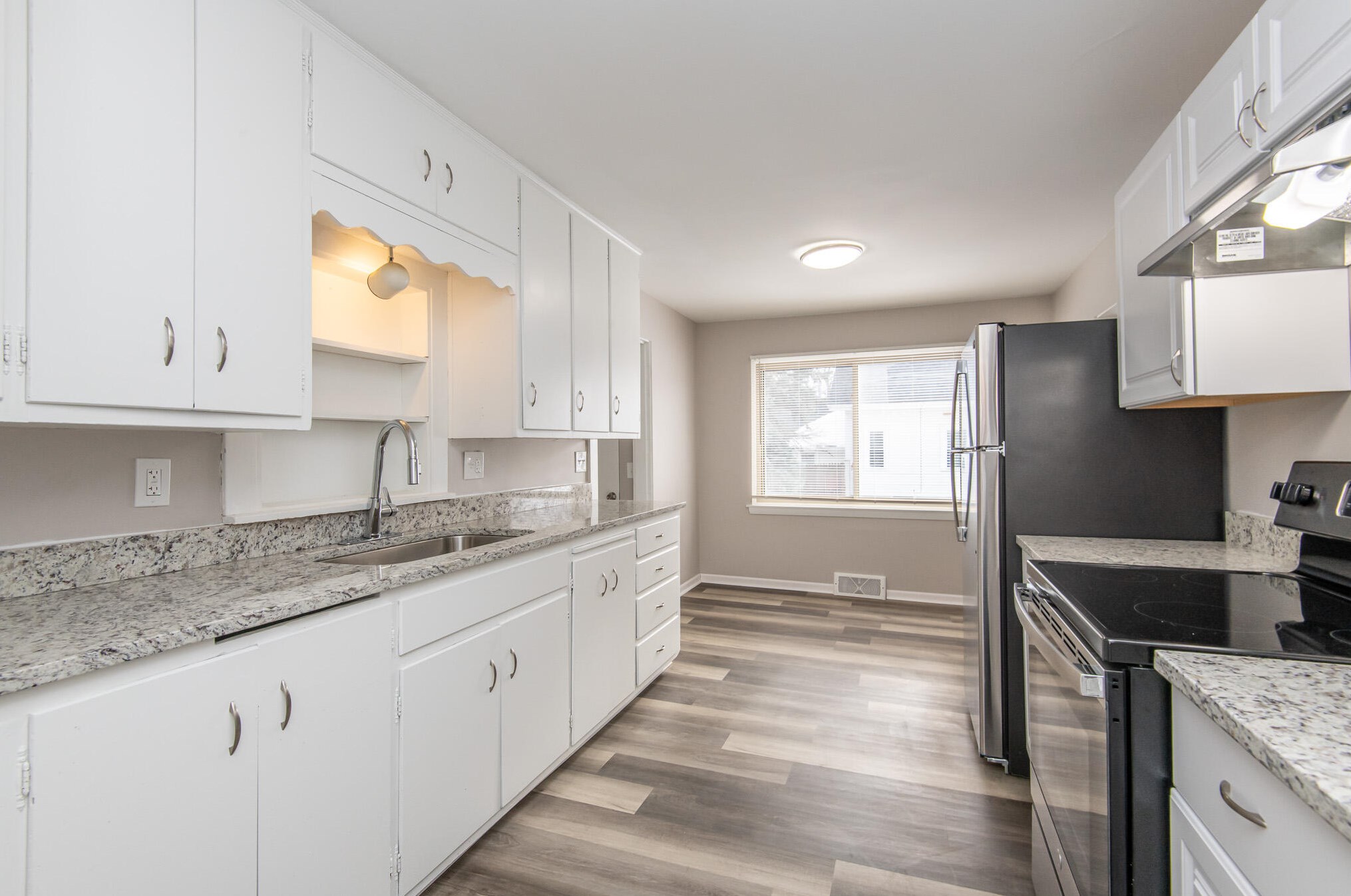 1013 Roosevelt Ave, Racine WI  53406-4144 exterior