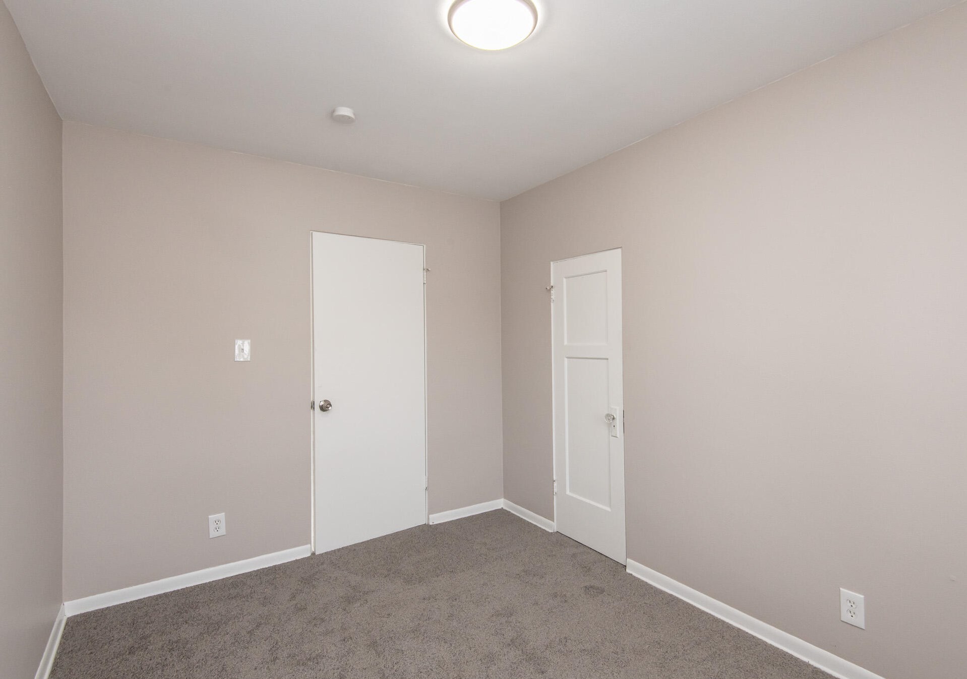 1013 Roosevelt Ave, Racine WI  53406-4144 exterior