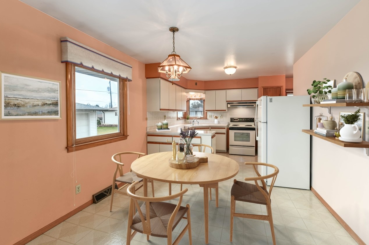 5970 Delaware Ave, Cudahy WI 53110-2849 exterior