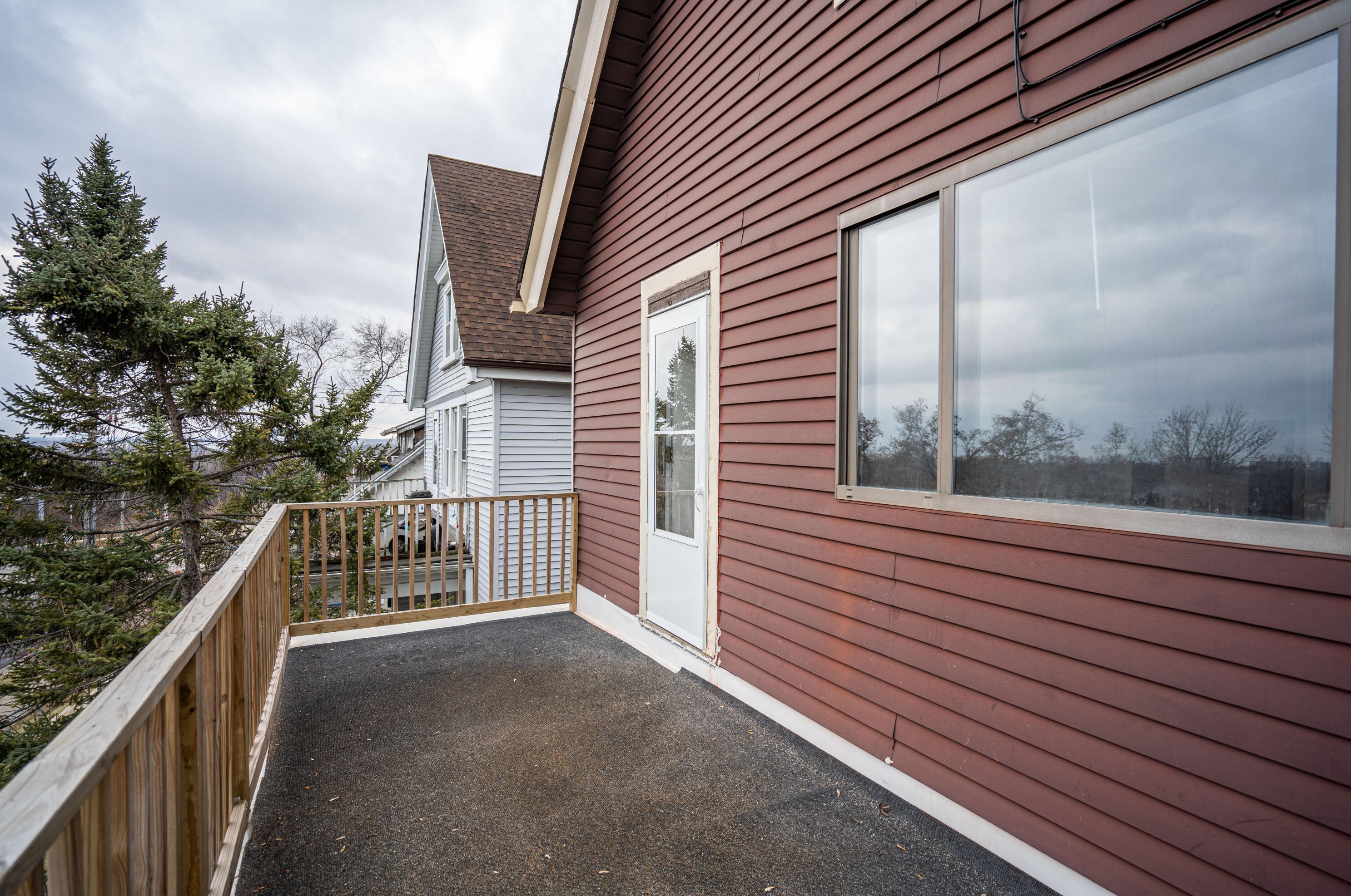 1429 47, Milwaukee WI 53208-2241 exterior