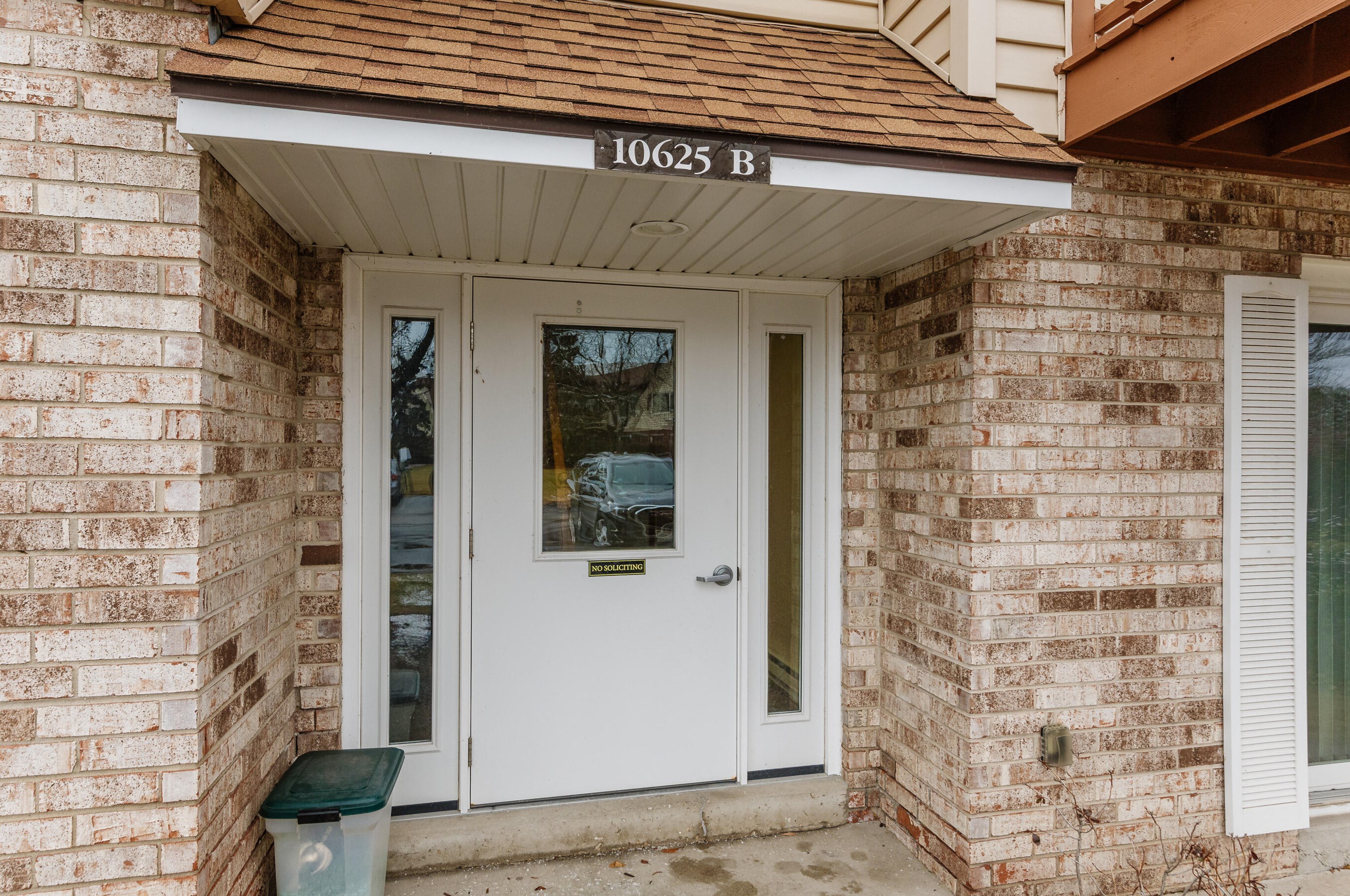 10625 N Ivy Ct #60, Thiensville, WI 53092