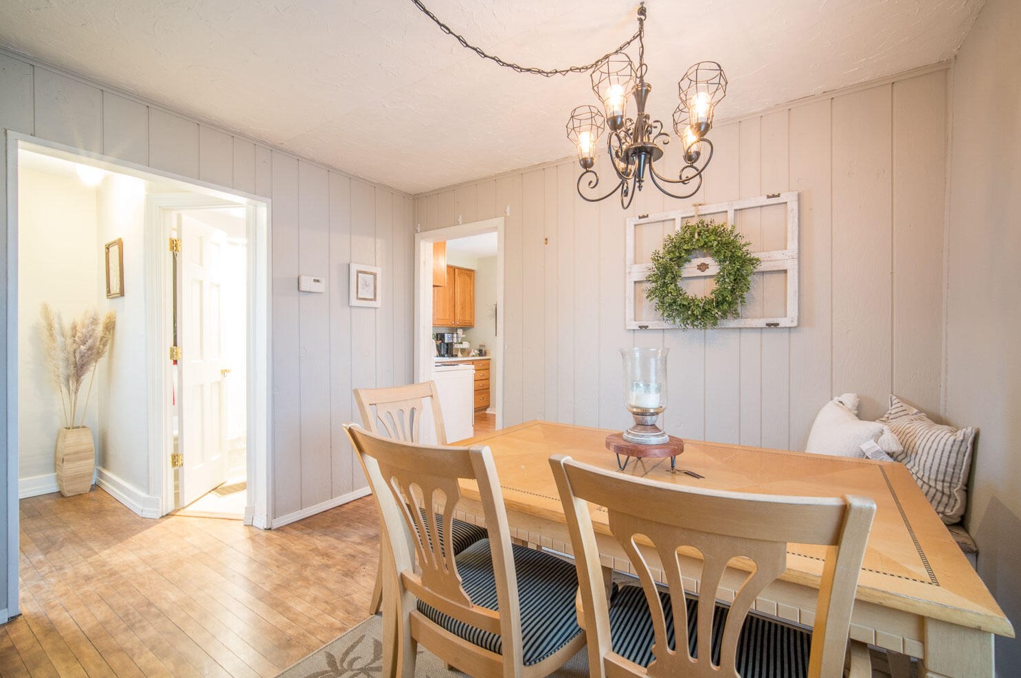 1632 94th St, Milwaukee WI  53214-4113 exterior