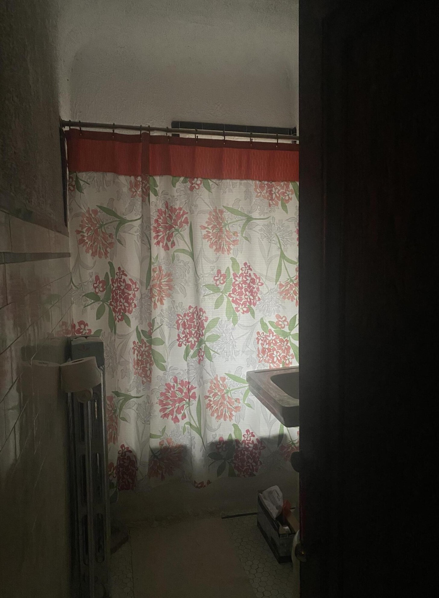 2422 Cramer St, Milwaukee WI  53211-4312 exterior