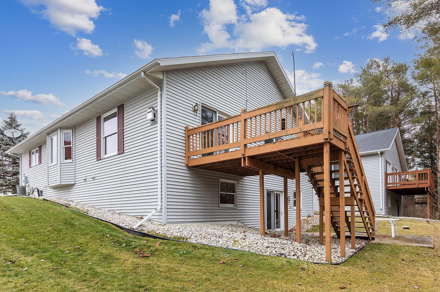 1221 Mahogany Run, Two Rivers, WI 54241