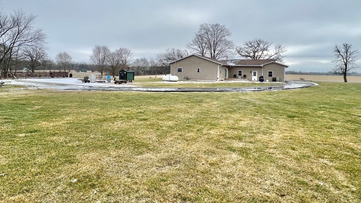 8509 E State Road 67, Clinton, WI 53525