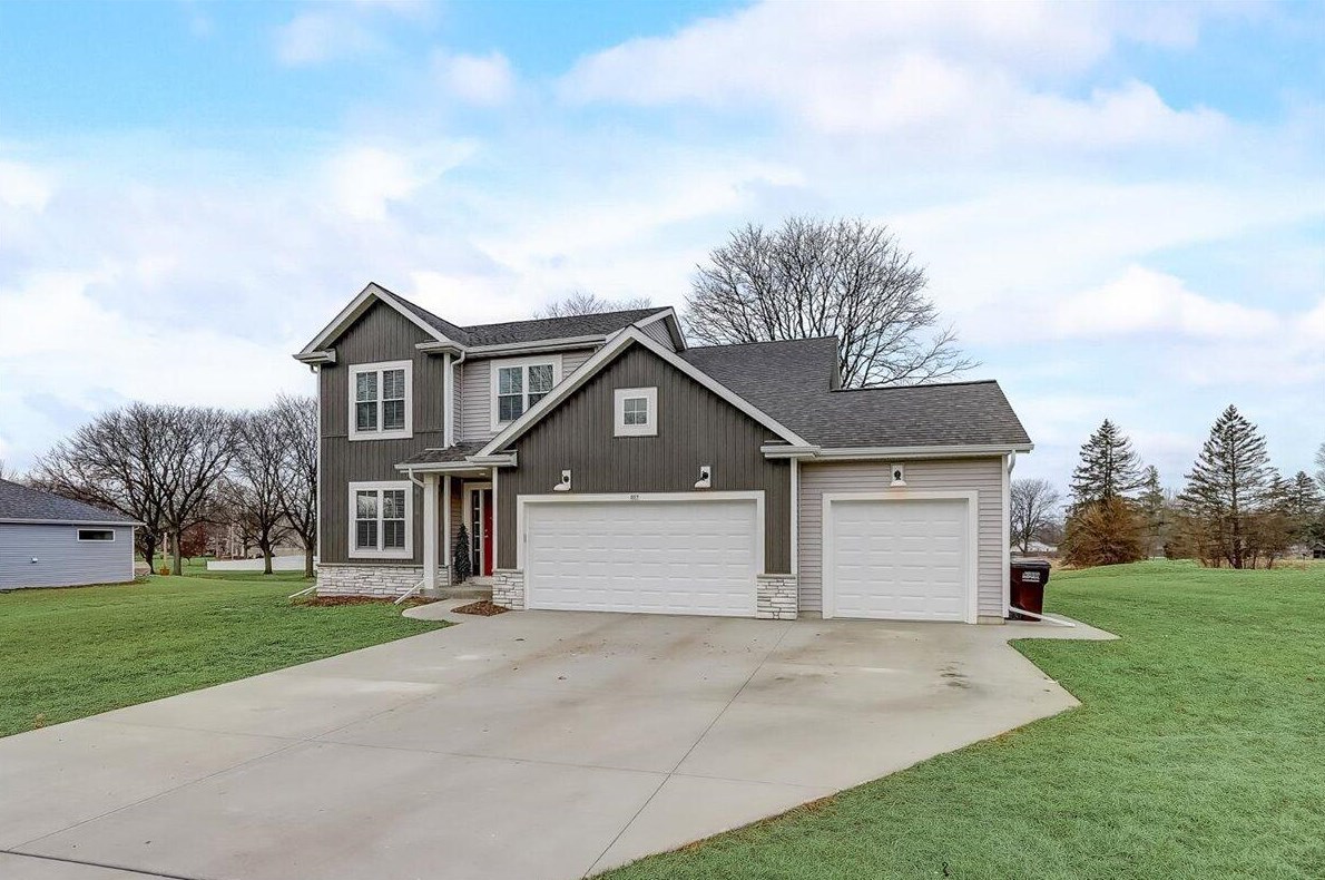 507 S Dewey Ave, Jefferson, WI 53549