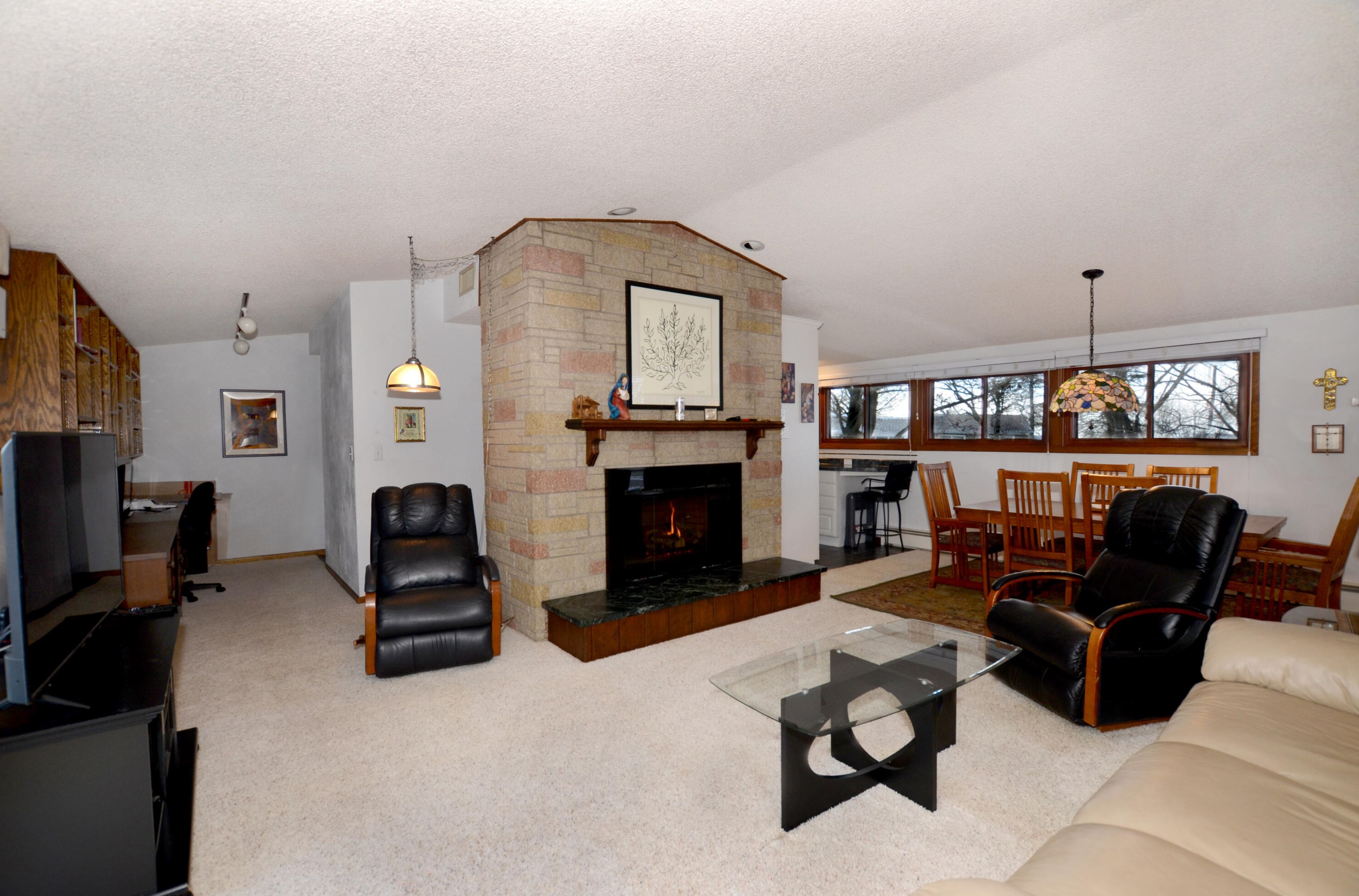 25 Washington Hts, Viroqua, WI 54665-2232
