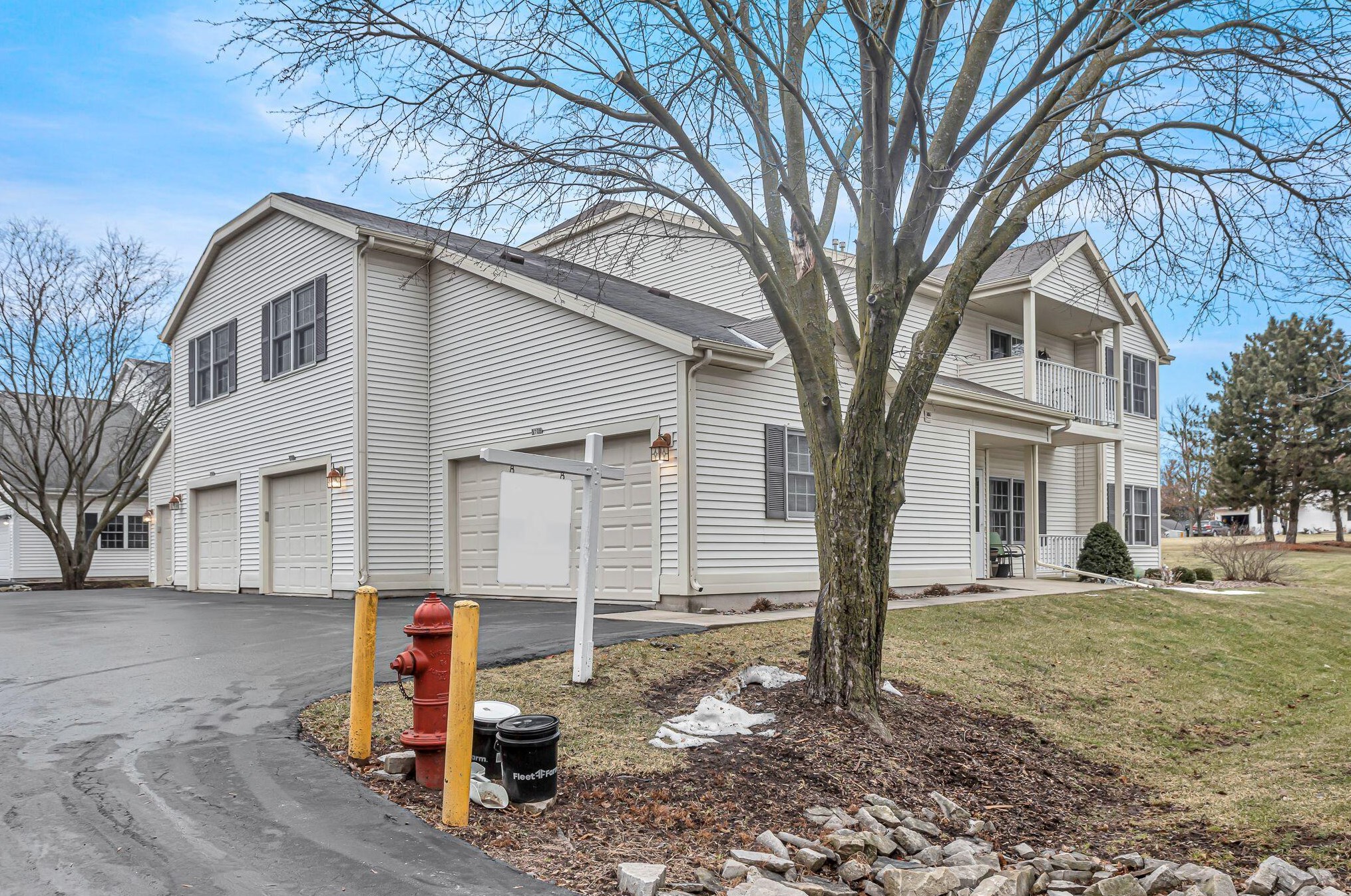 570 Evans Dr #b, Fond du Lac, WI 54935