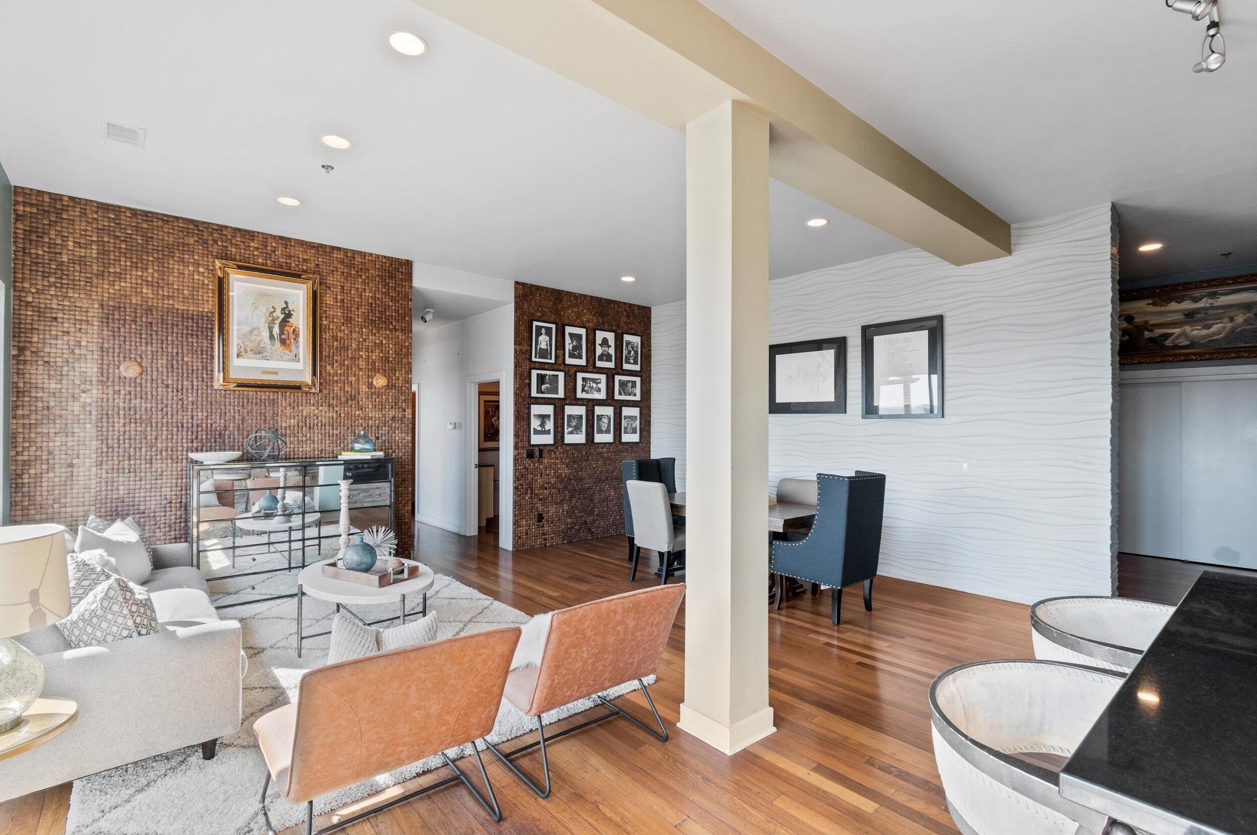 400 N Broadway Unit 1001, Milwaukee, WI 53202