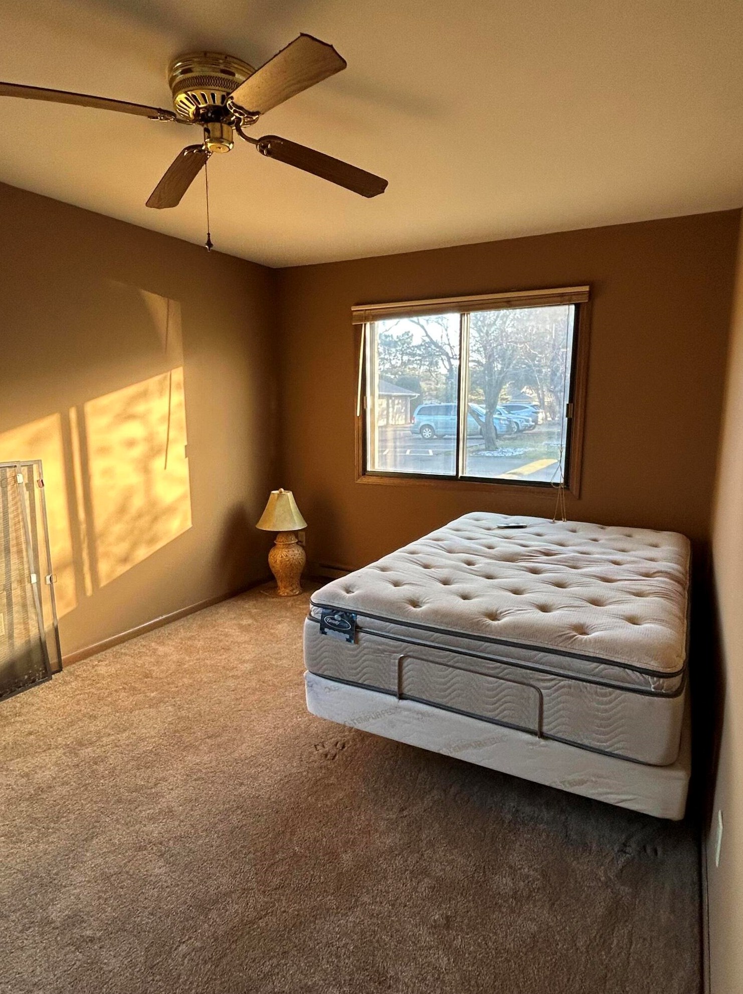 3938 81st St #2d, Kenosha, WI 53142