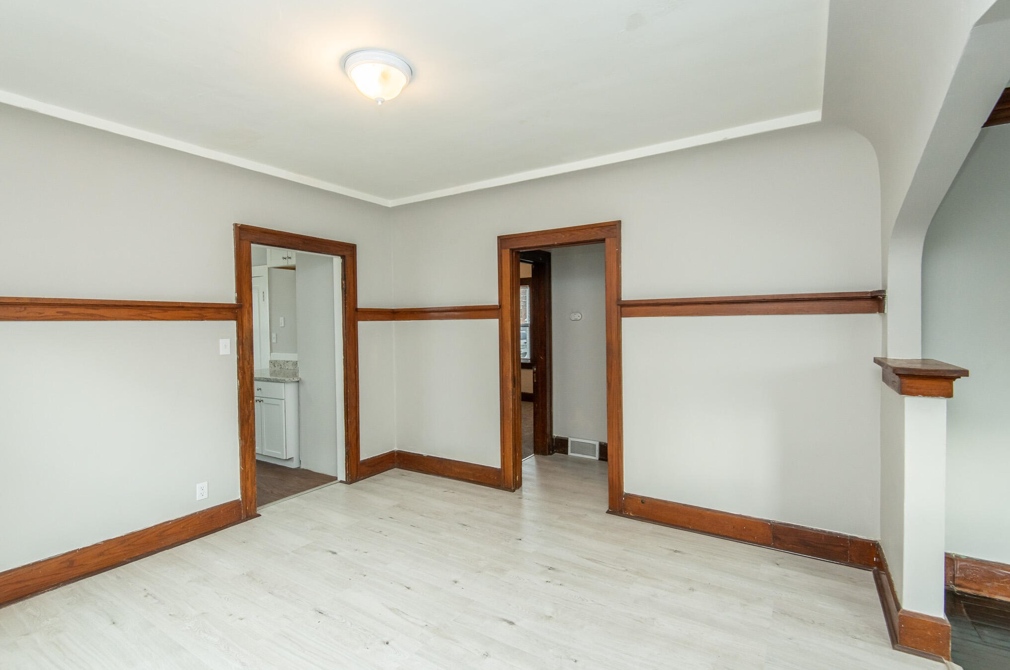 2016 Marquette St, Racine WI  53402-4640 exterior