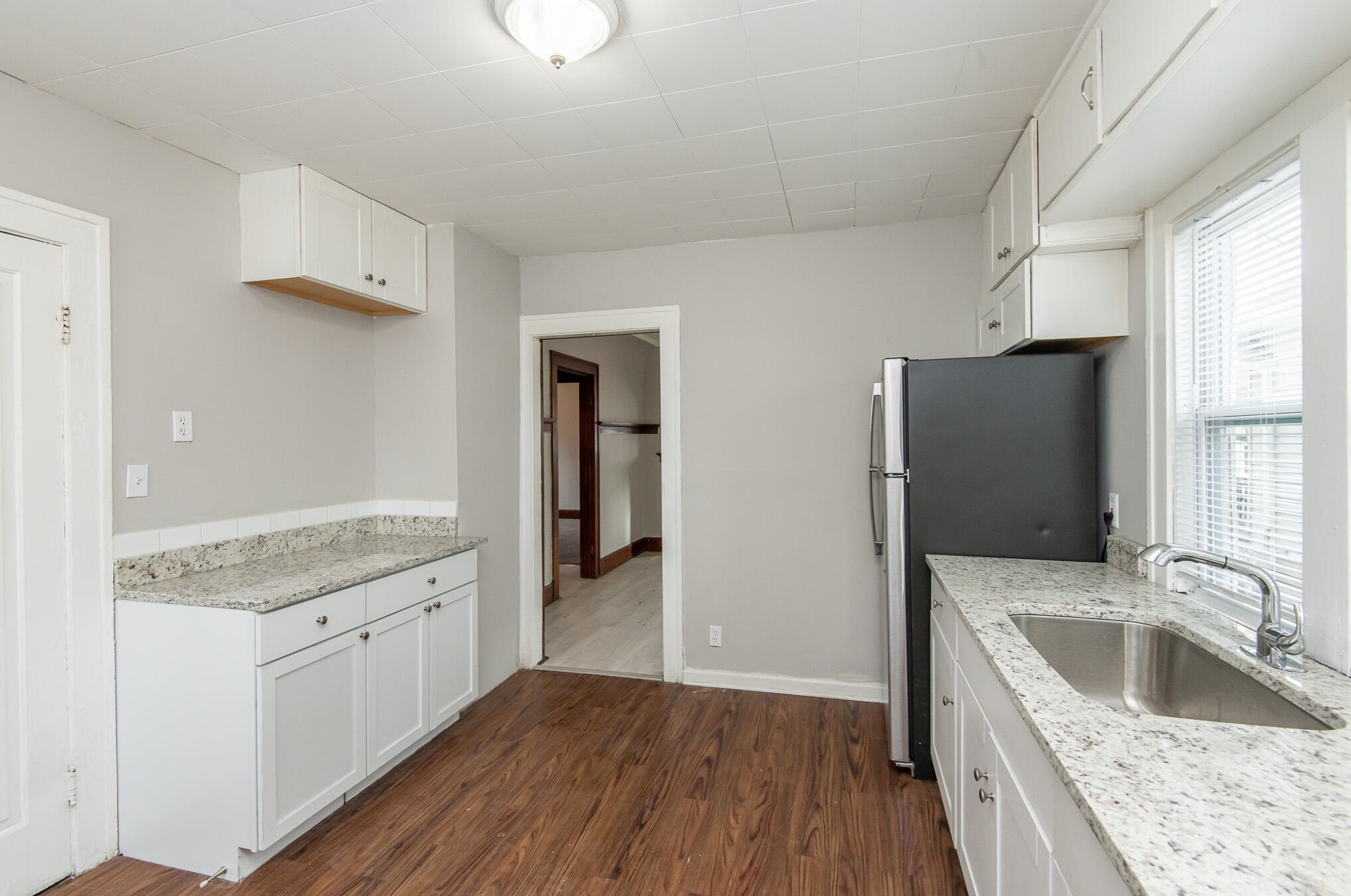 2016 Marquette St, Racine WI  53402-4640 exterior