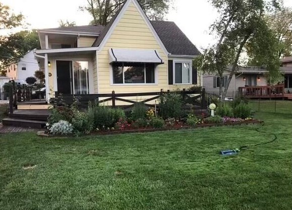 3031 Knollcrest Dr, Lyons, WI 53105-9685
