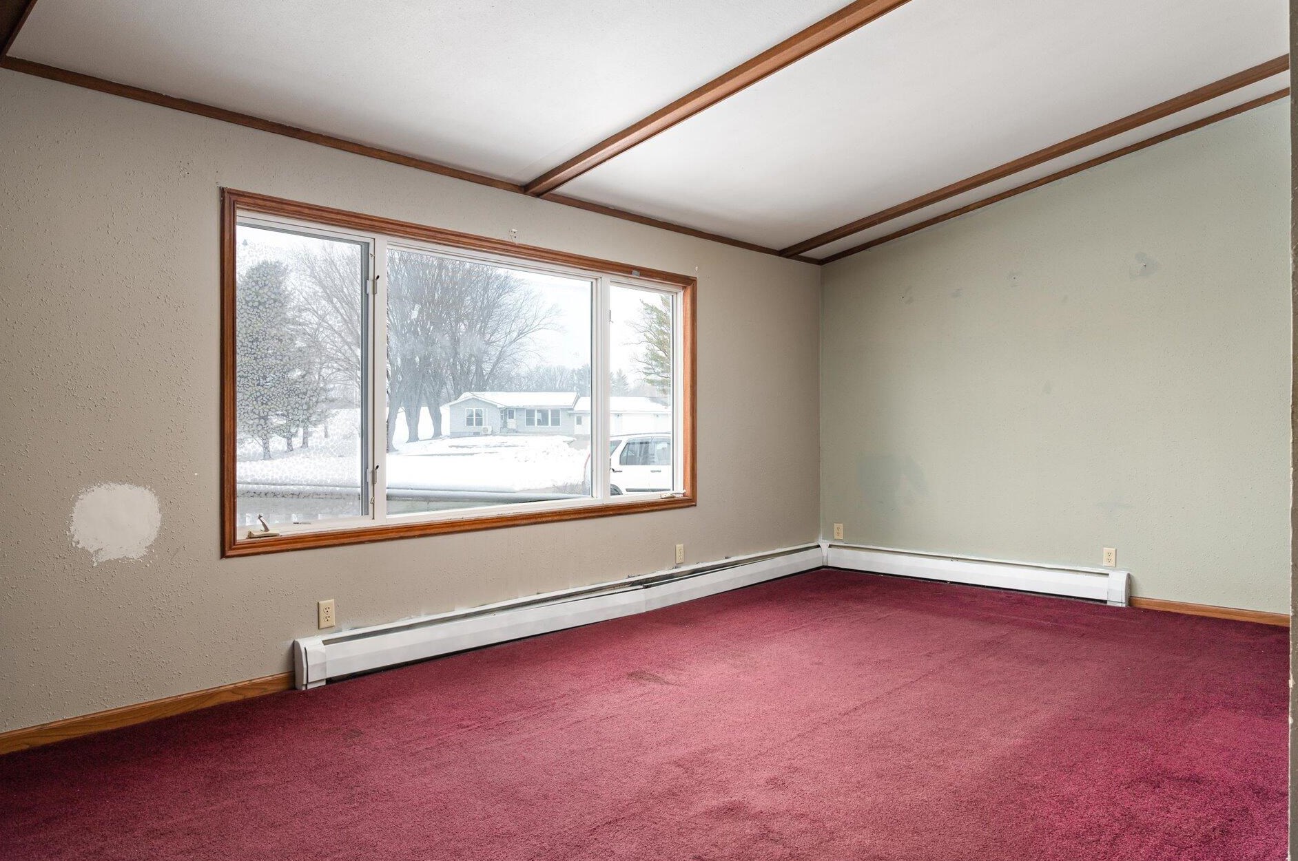 243 E Lakeview Dr, La Farge, WI 54639