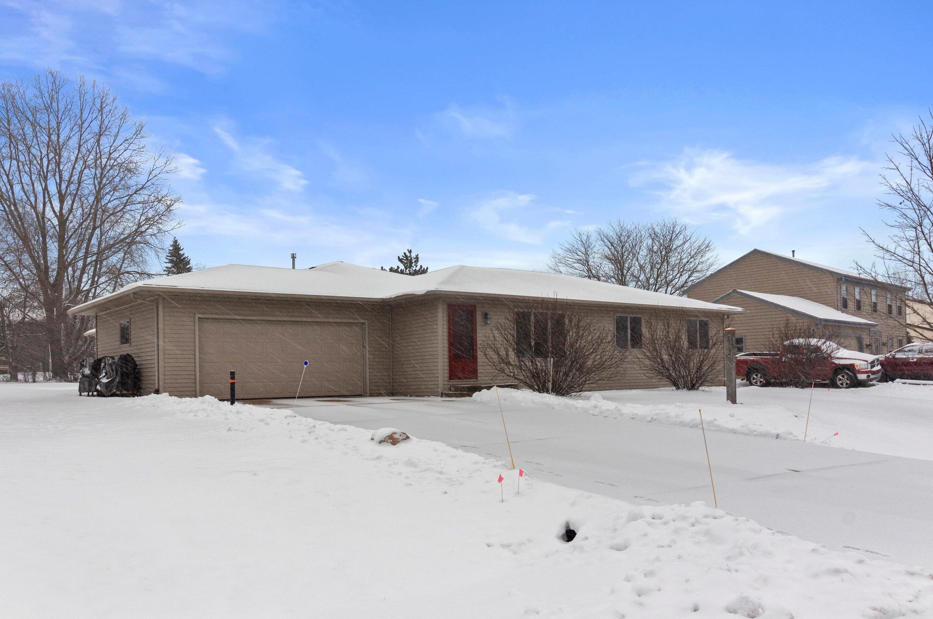 284 Prairie Run, Grafton, WI 53024-1173