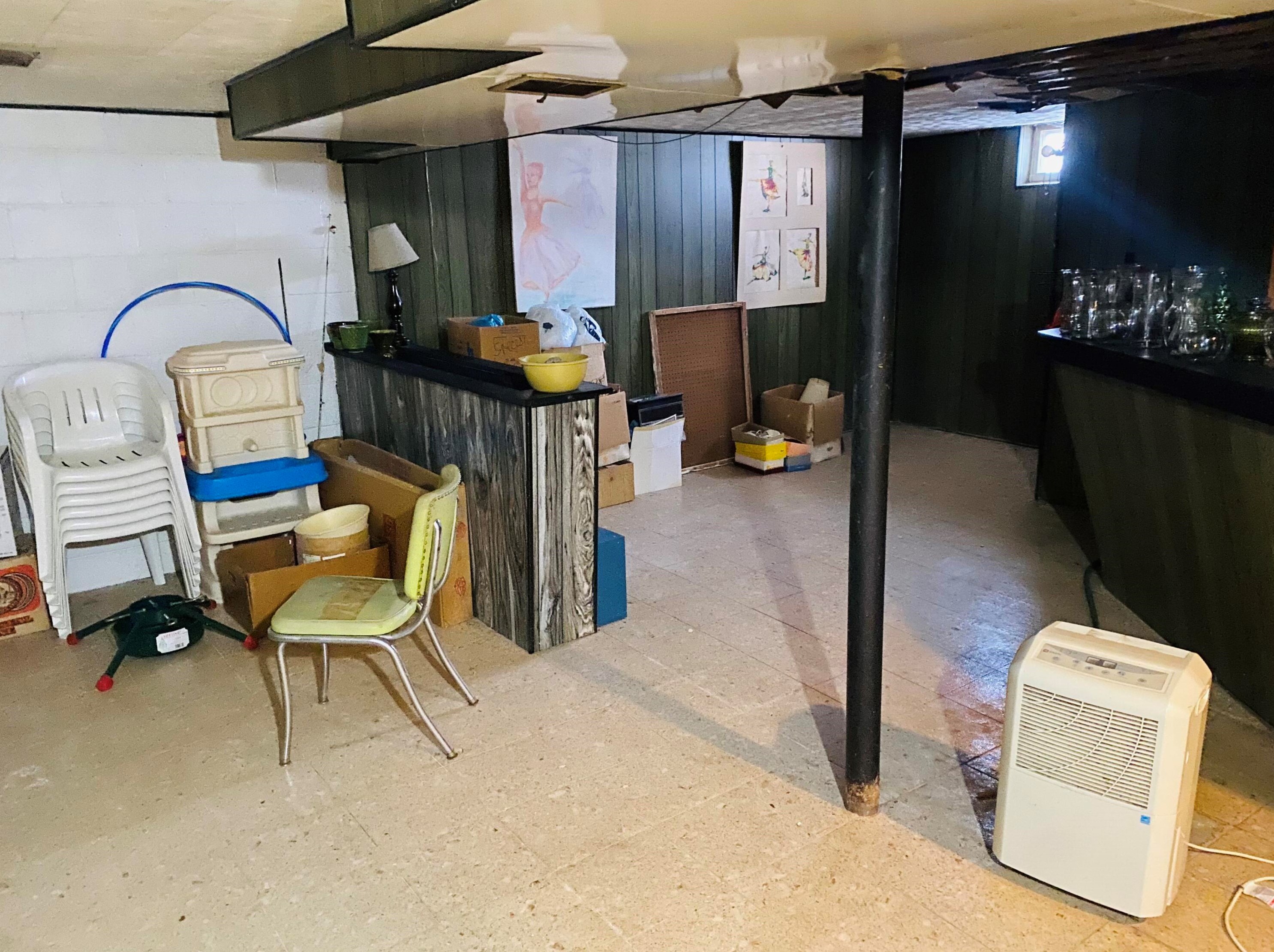 3885 144th St, Brookfield WI  53005-2364 exterior