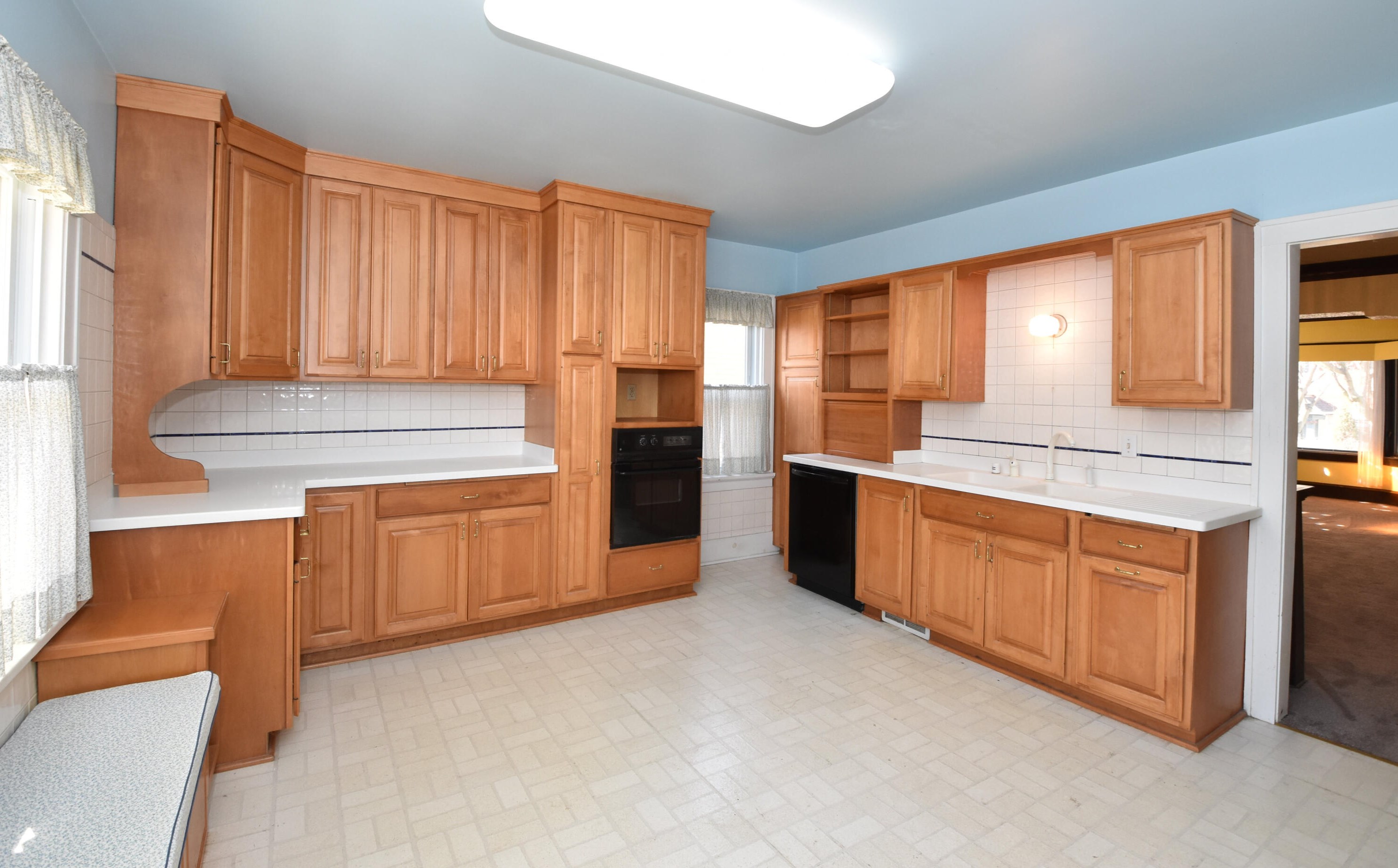 2738 S Adams Ave, Milwaukee, WI 53207