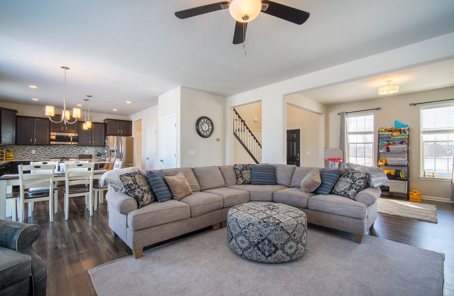 461 Edgewater Dr, West Bend, WI 53095